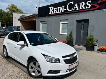 1.8 Hatchback LTZ/71TKM/I.HD/TEMP/PDC/MFL/