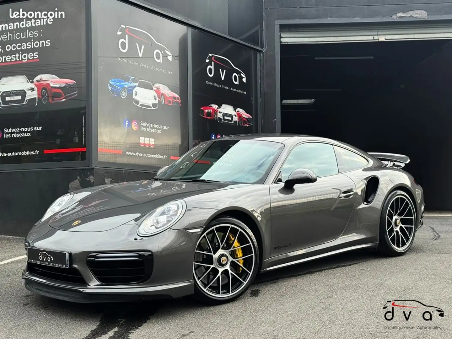 Porsche 991 (991.2) Turbo S 580 ch PDK Française Grau - 2