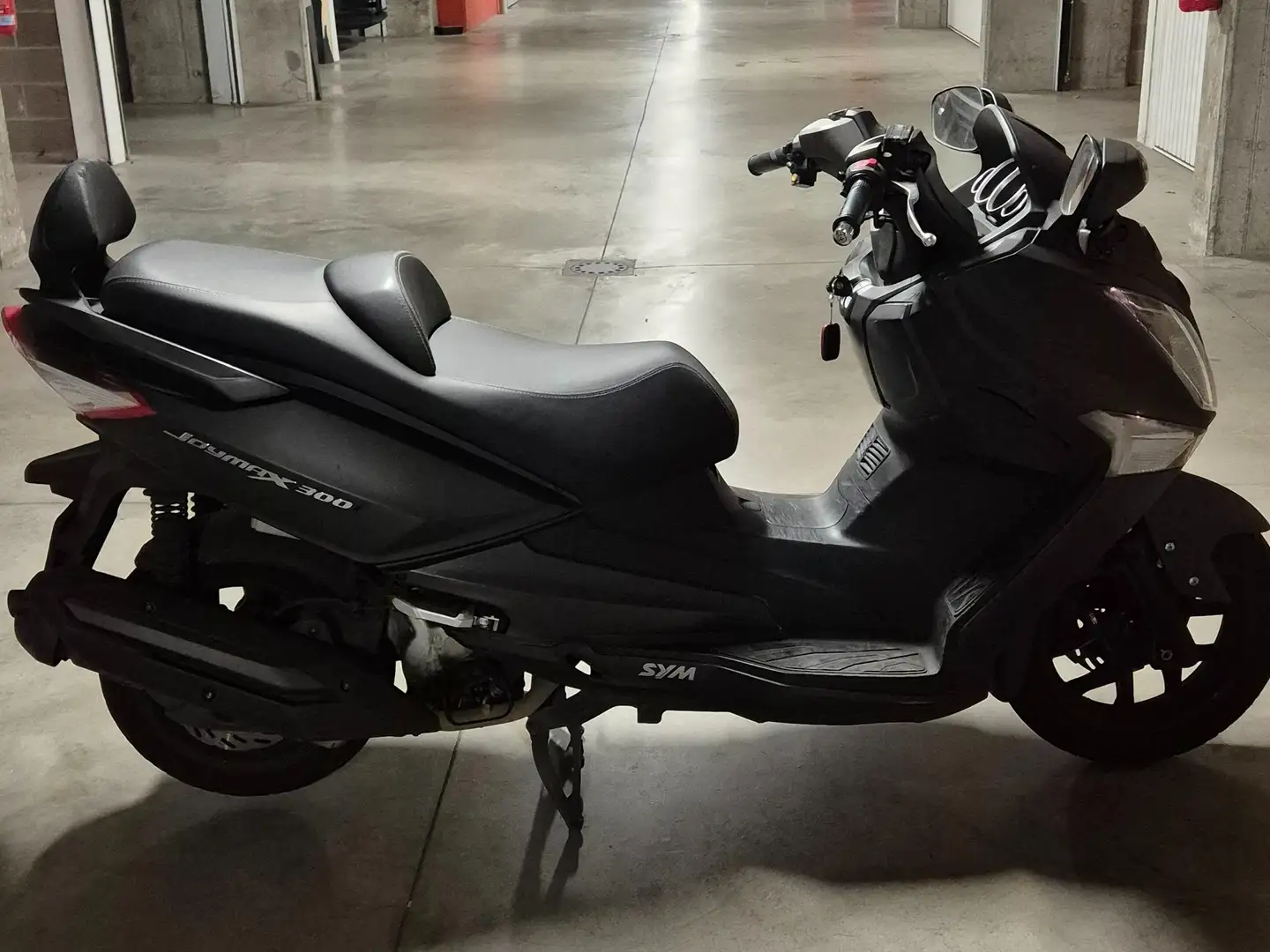SYM Joymax 300 Joymax 300i Noir - 2