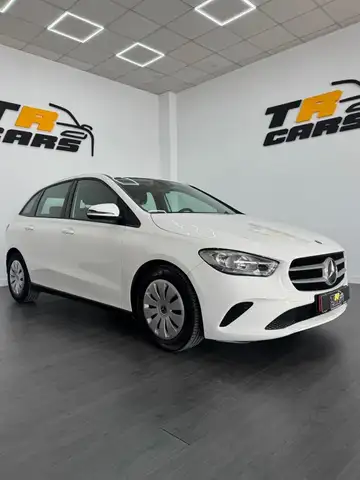 Mercedes-Benz B 180 180d 7G-DCT