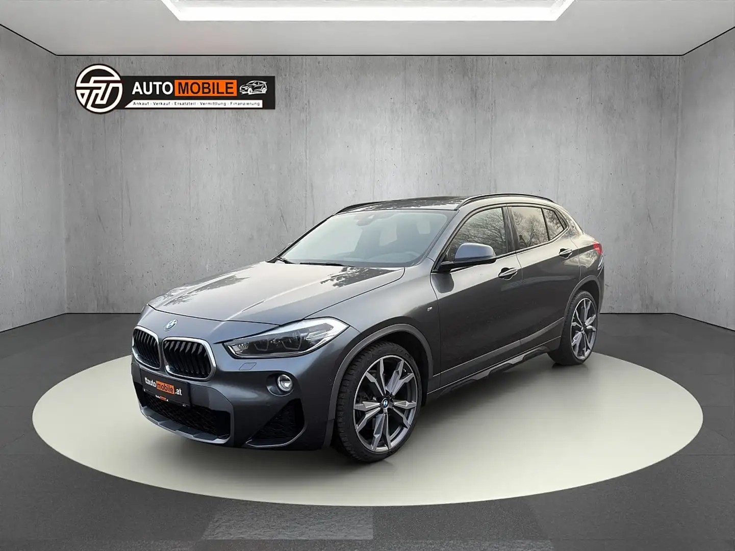 BMW X2 xDrive20d M Sport X Aut. Grau - 1