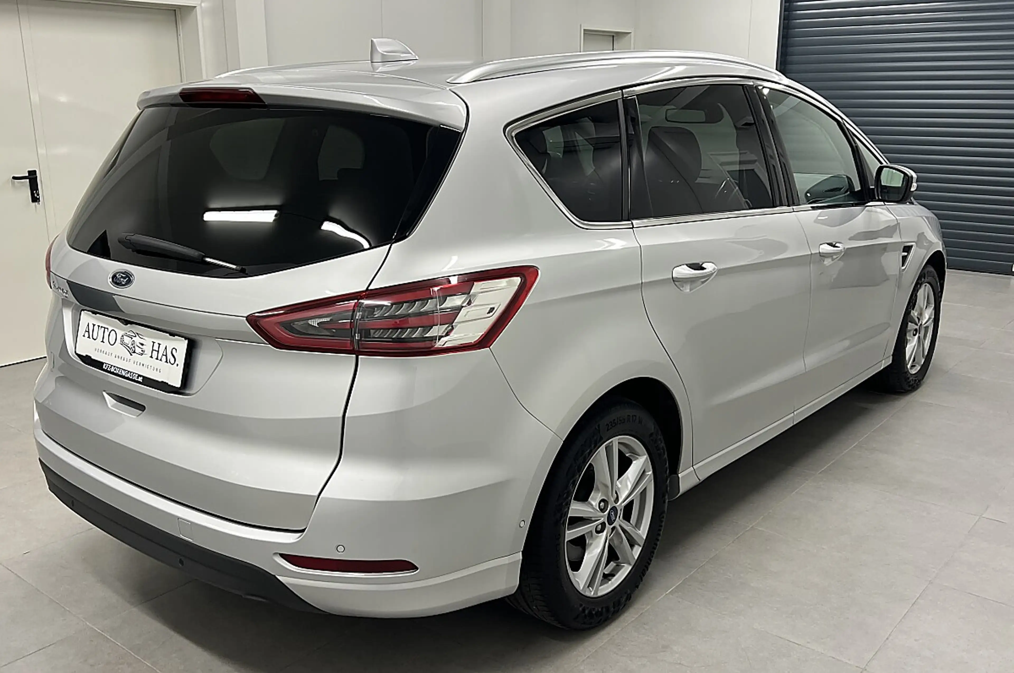 Ford S-Max S-MAX Titanium 2.0 EcoBlue SCR Aut. *AHK*Tempomat* — photo 4