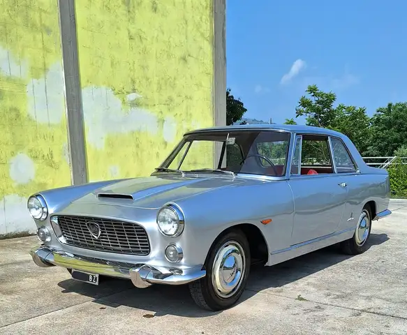 Lancia Flaminia Pininfarina Coupè 2.5 3C - Conservata
