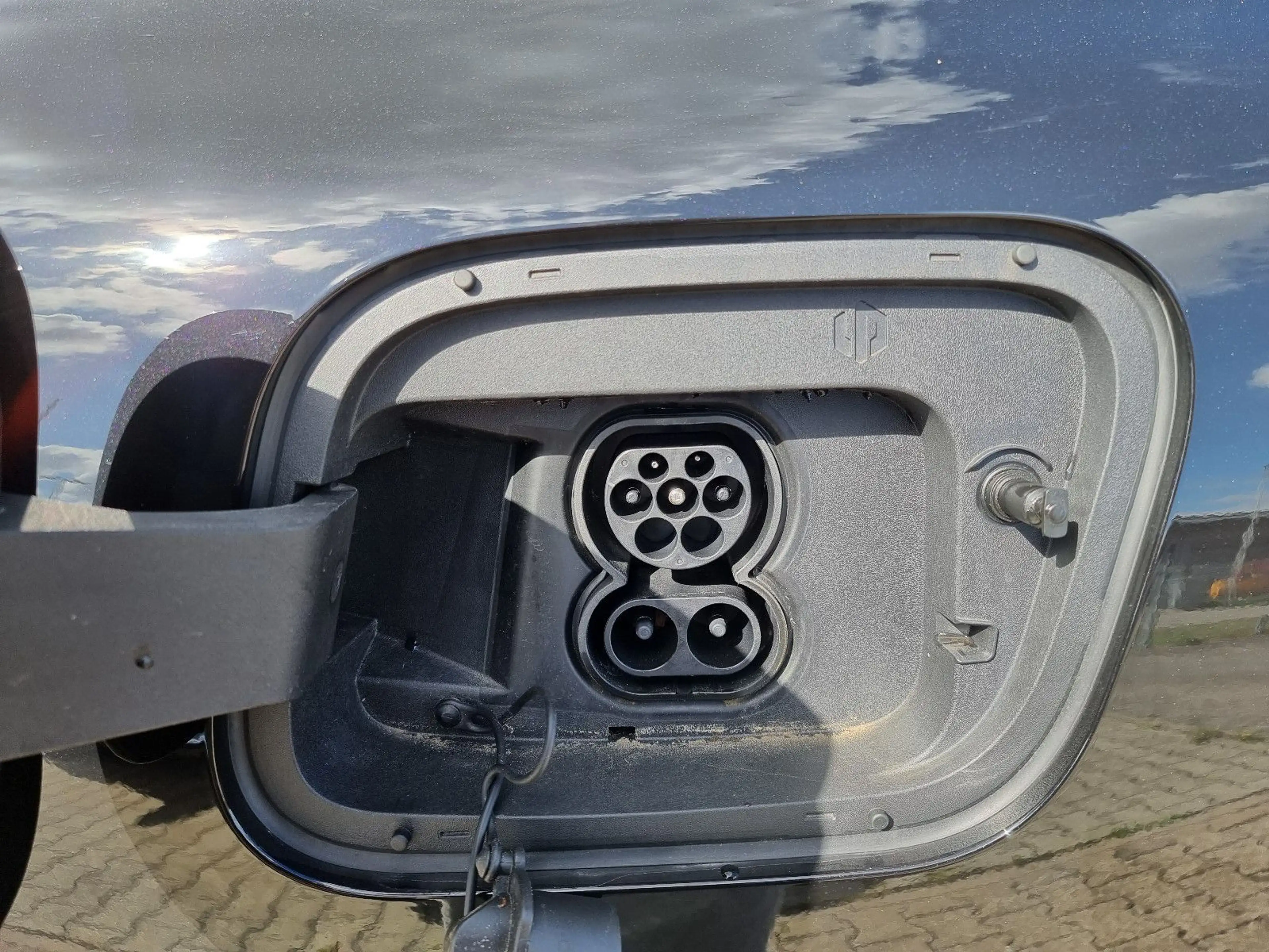 Leapmotor C10 Hybrid DESIGN REEV *SITZHEIZ+BELÜFT*20 ZOLL* — photo 10
