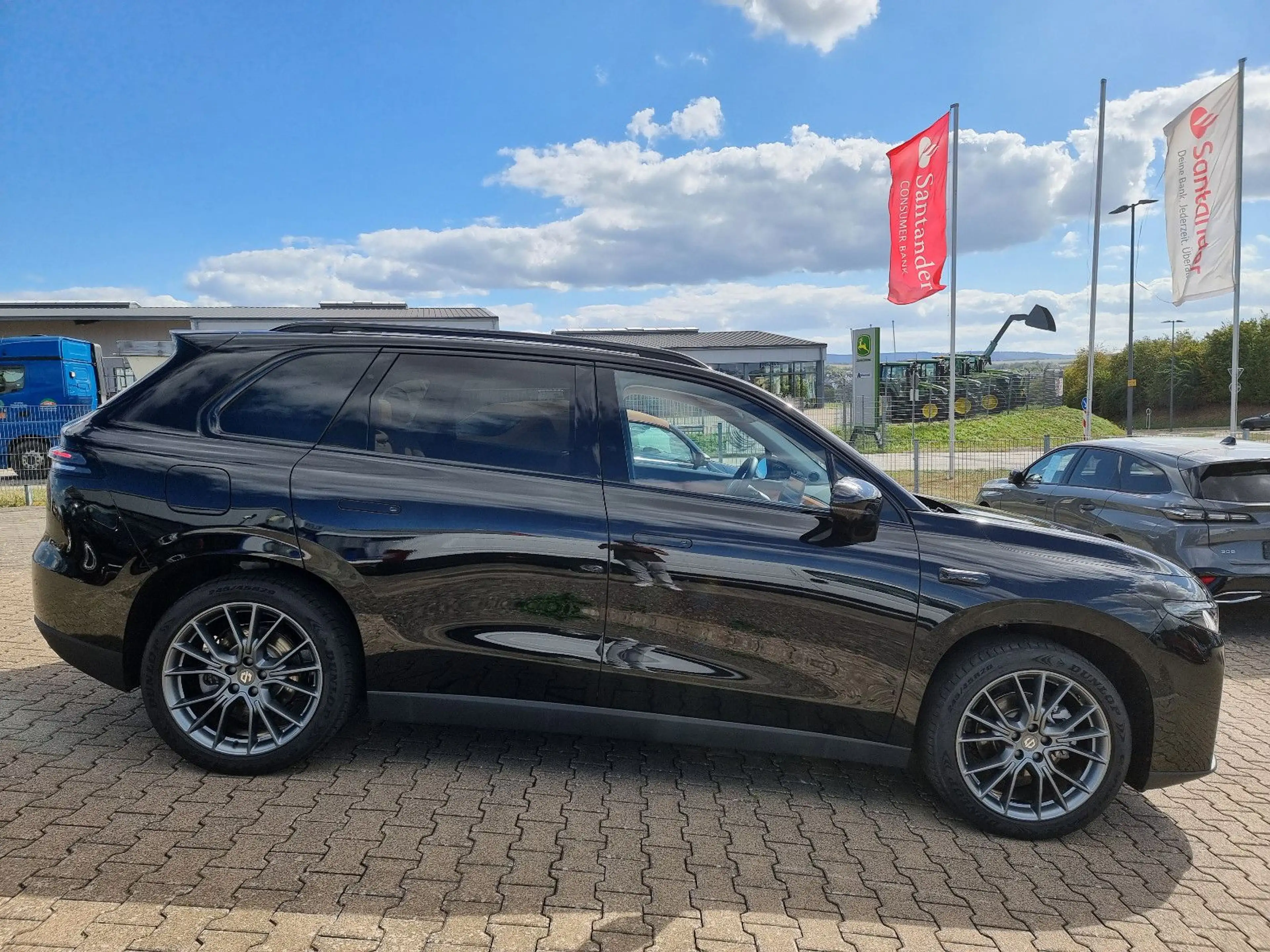 Leapmotor C10 Hybrid DESIGN REEV *SITZHEIZ+BELÜFT*20 ZOLL* — photo 8