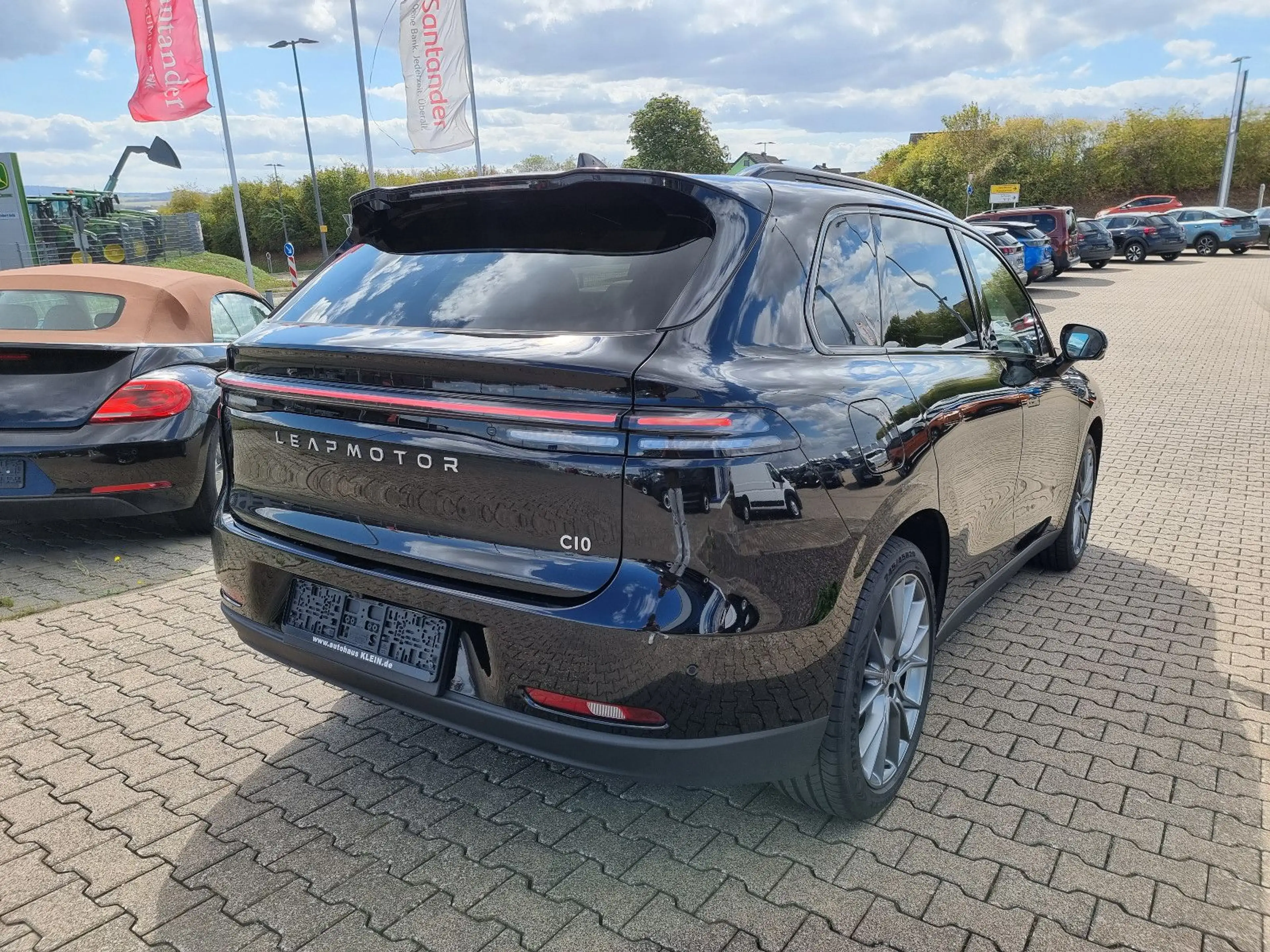 Leapmotor C10 Hybrid DESIGN REEV *SITZHEIZ+BELÜFT*20 ZOLL* — photo 7