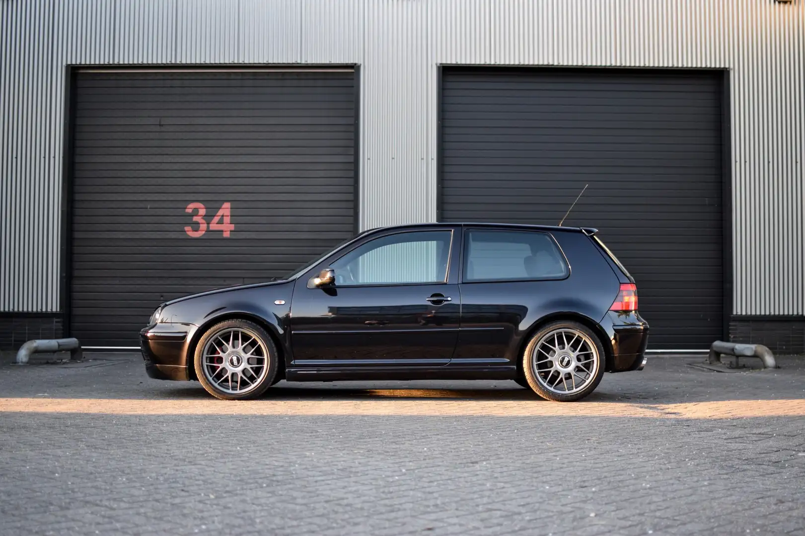 Volkswagen Golf GTI 1.8 Turbo 25th anniversary edition Noir - 2