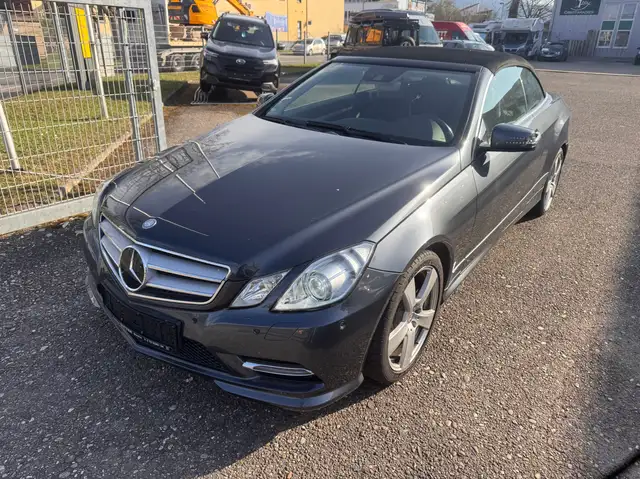 Mercedes-Benz E 200 E 200 CGI BlueEfficiency (207.448)