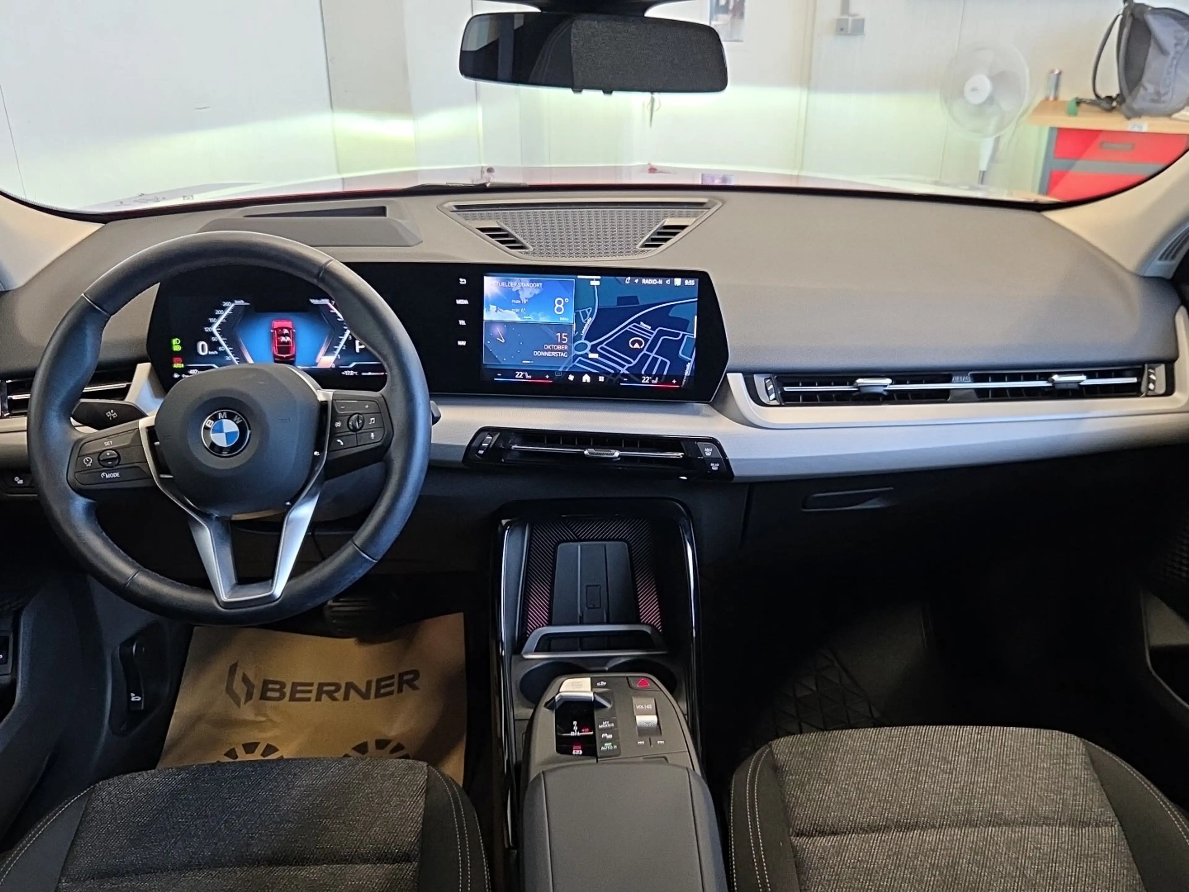 BMW X2 20 i sDrive — photo 10
