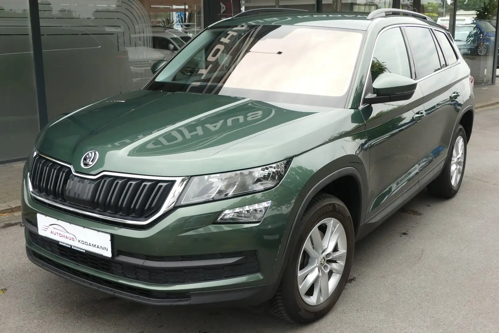 Skoda Kodiaq Ambition 2.0 TDI*Kamera*AppleCar*ACC*AHK* Grün - 2