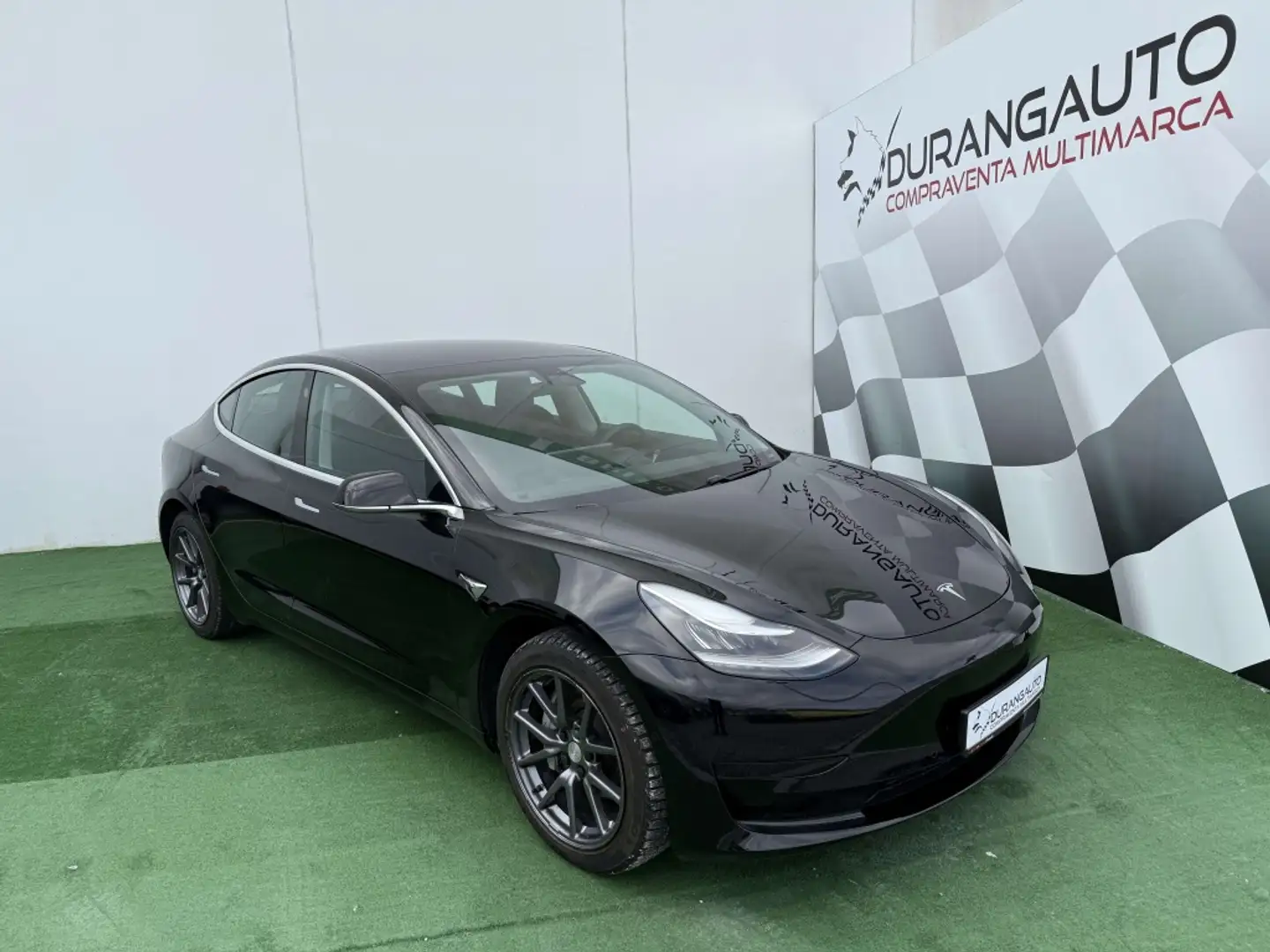 Tesla Model 3 Standard RWD Plus Negro - 2