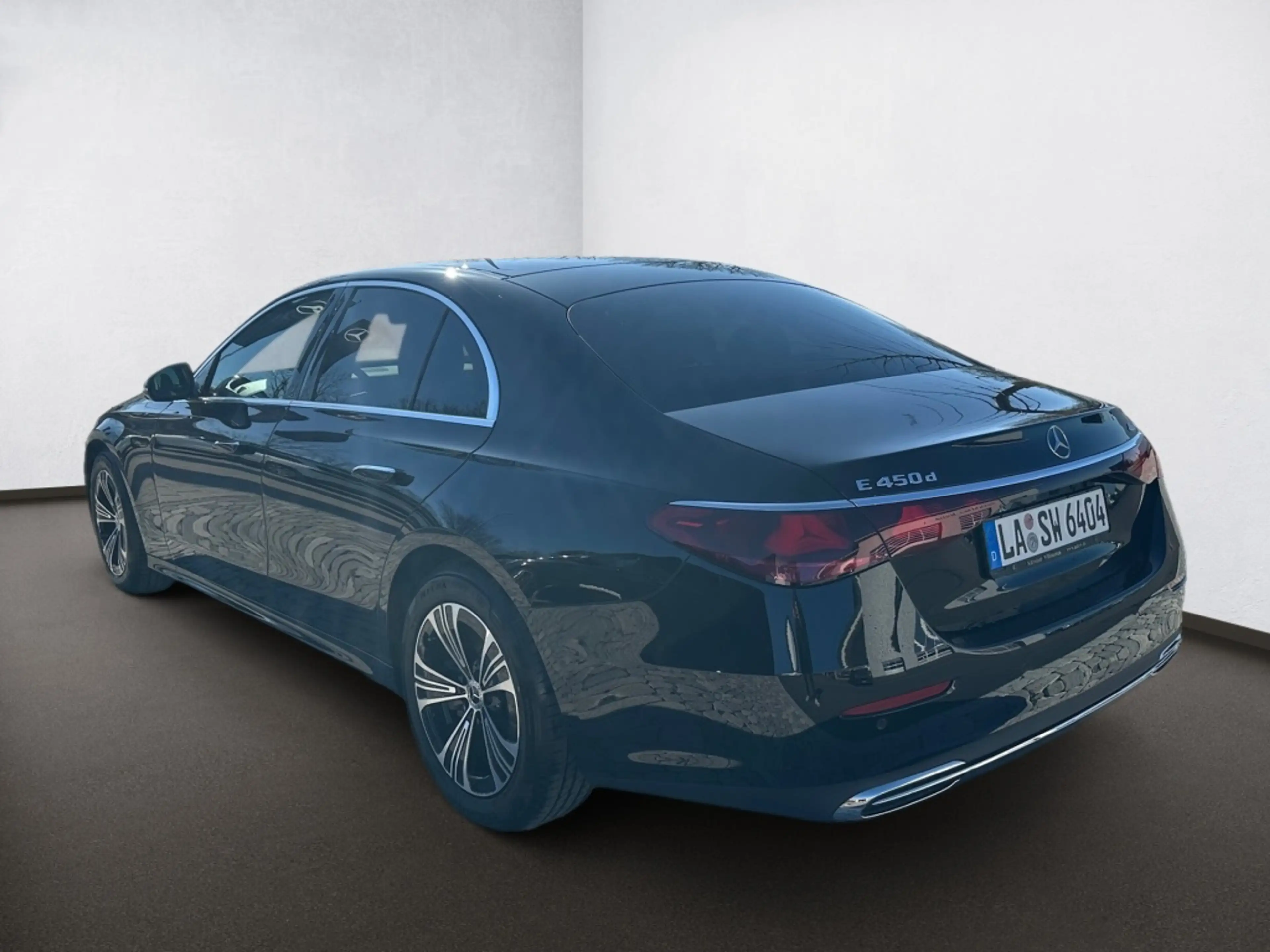 Mercedes-Benz E 450 d 4m Avantgarde*Dig-Light*AHK*Burmes.*360° — photo 4