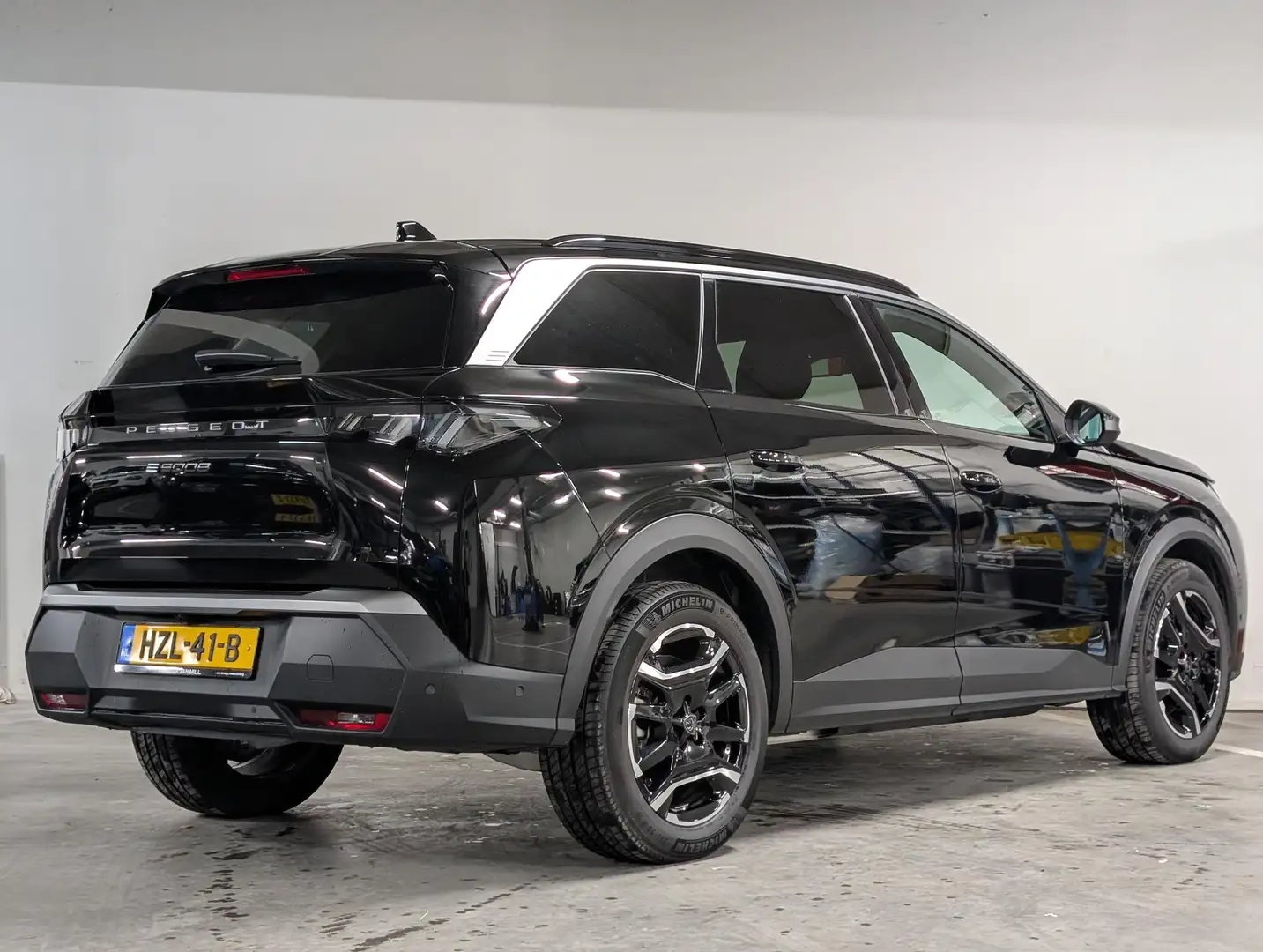 Peugeot 5008 e-5008 Allure Avantage 73kWh 210pk | 360° CAMERA | Noir - 2