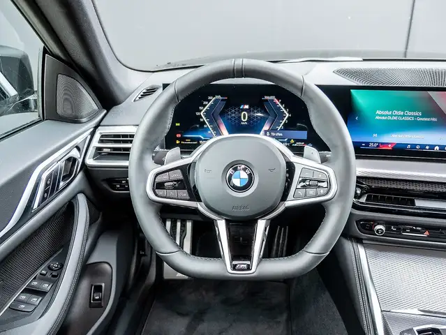 BMW 4 Series view 9