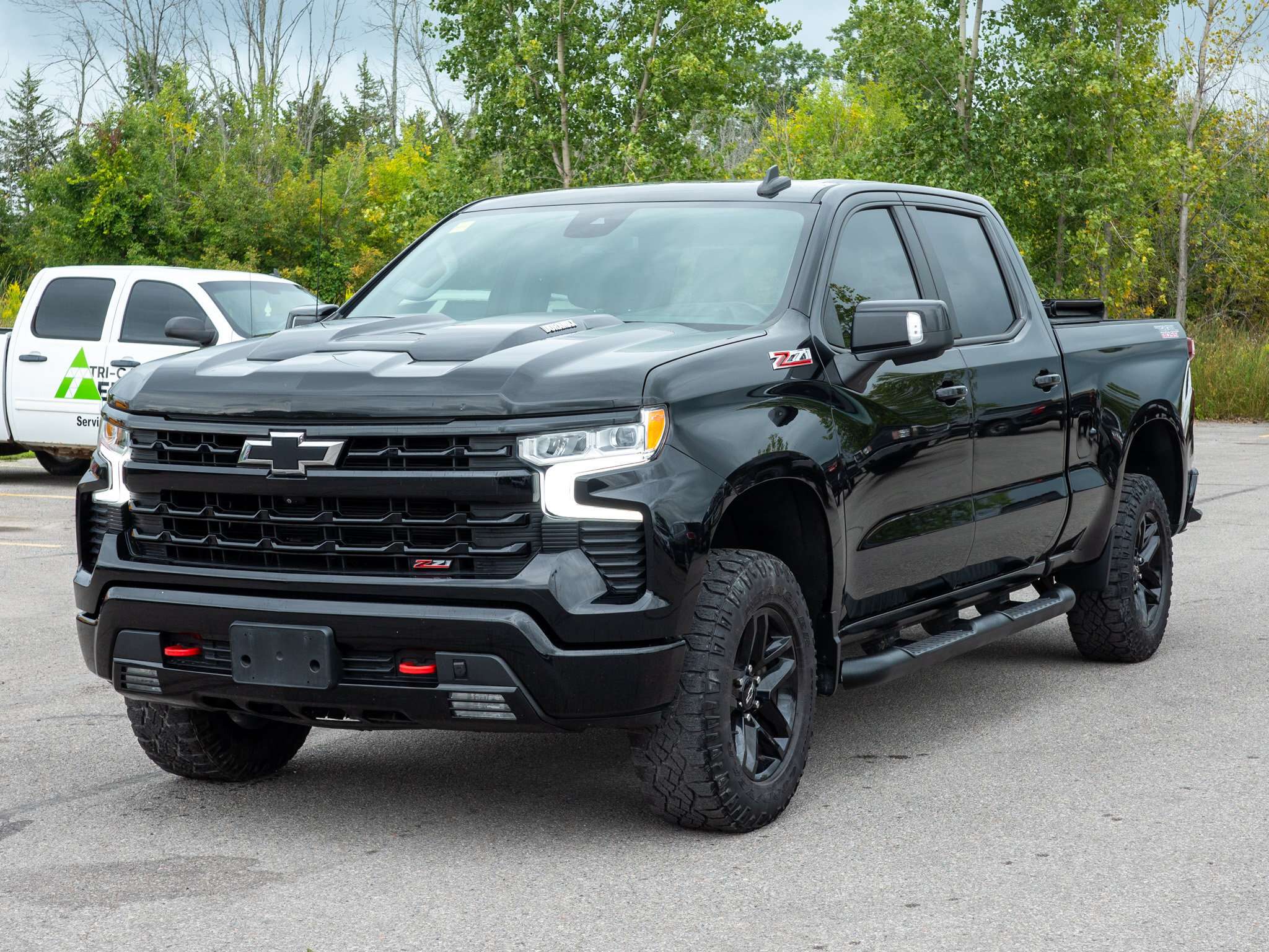 2022 Chevrolet Silverado 1500 LT Trail Boss -  Off Road Tires | Leather Steering — снимка 1