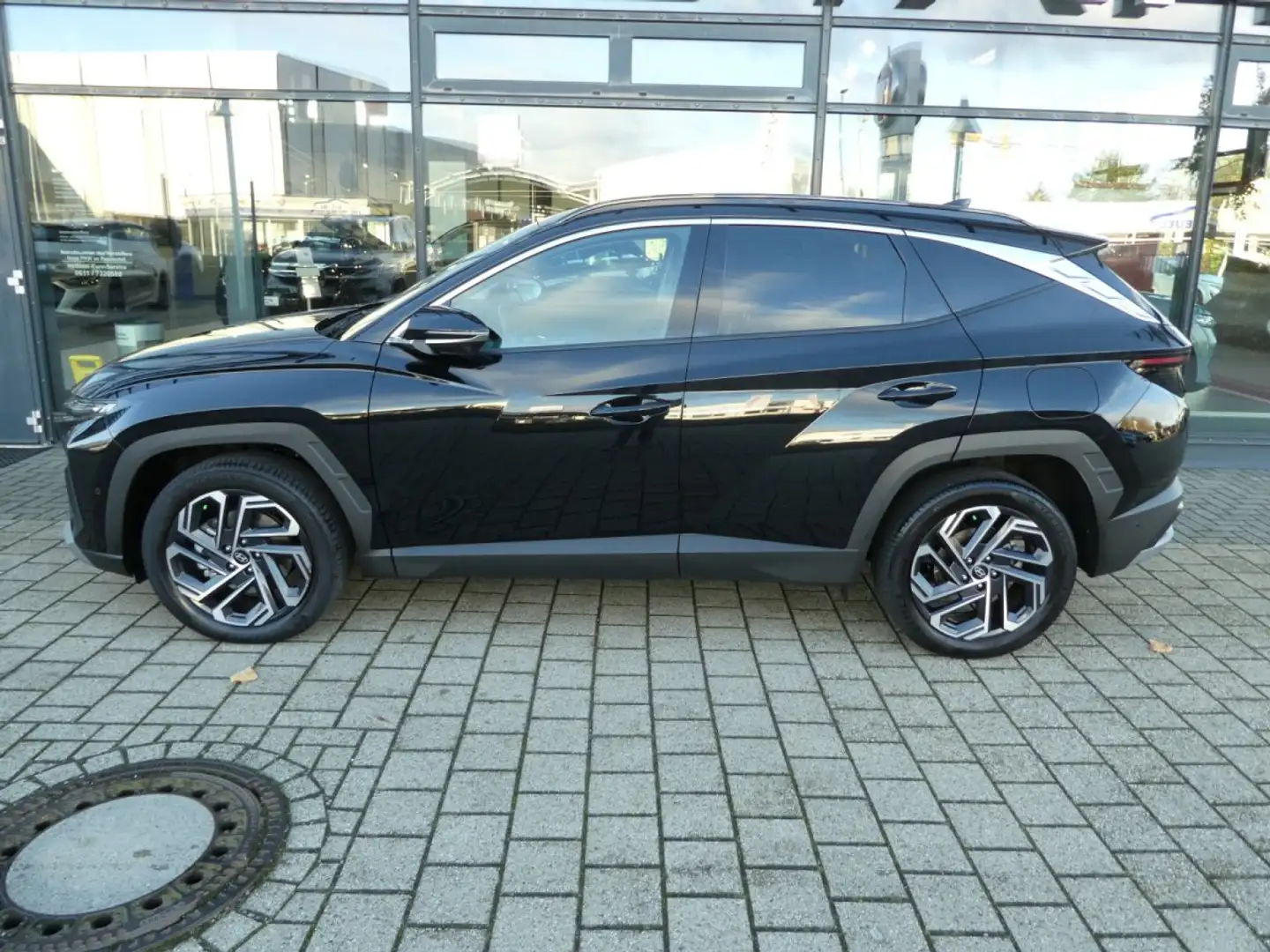 Hyundai TUCSON Tucson 1,6T GDI-FL Prime Hybrid *Pano*360Grad*Lede Schwarz - 2