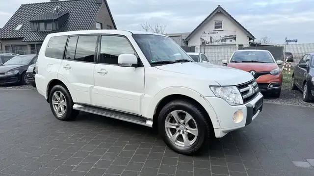 Mitsubishi Pajero 3.2 DI-D | 7 Sitzer aus 1. Hand