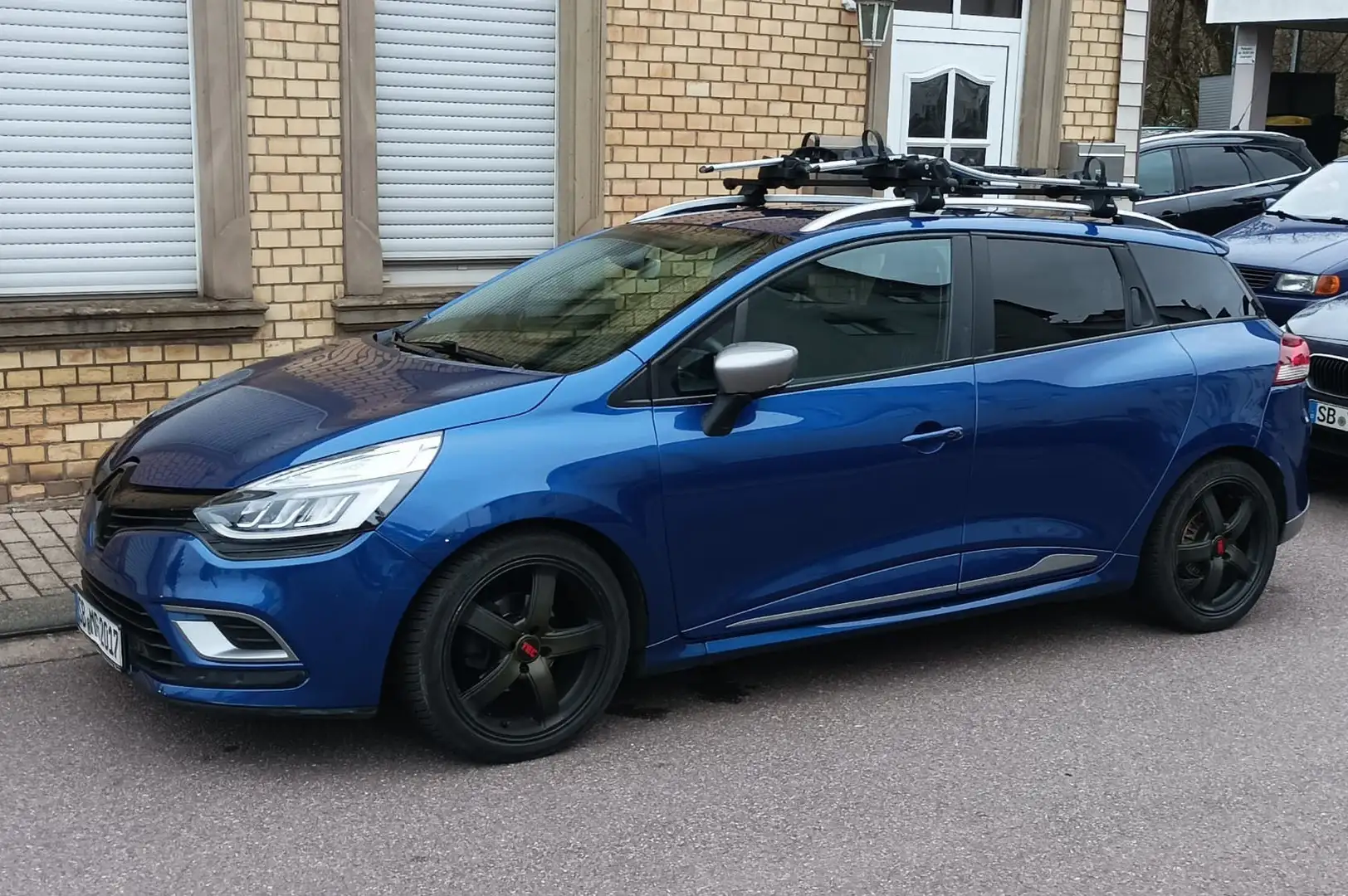 Renault Clio GT Line Bose LED NAVI 6 GANG 118 PS DAB - 2