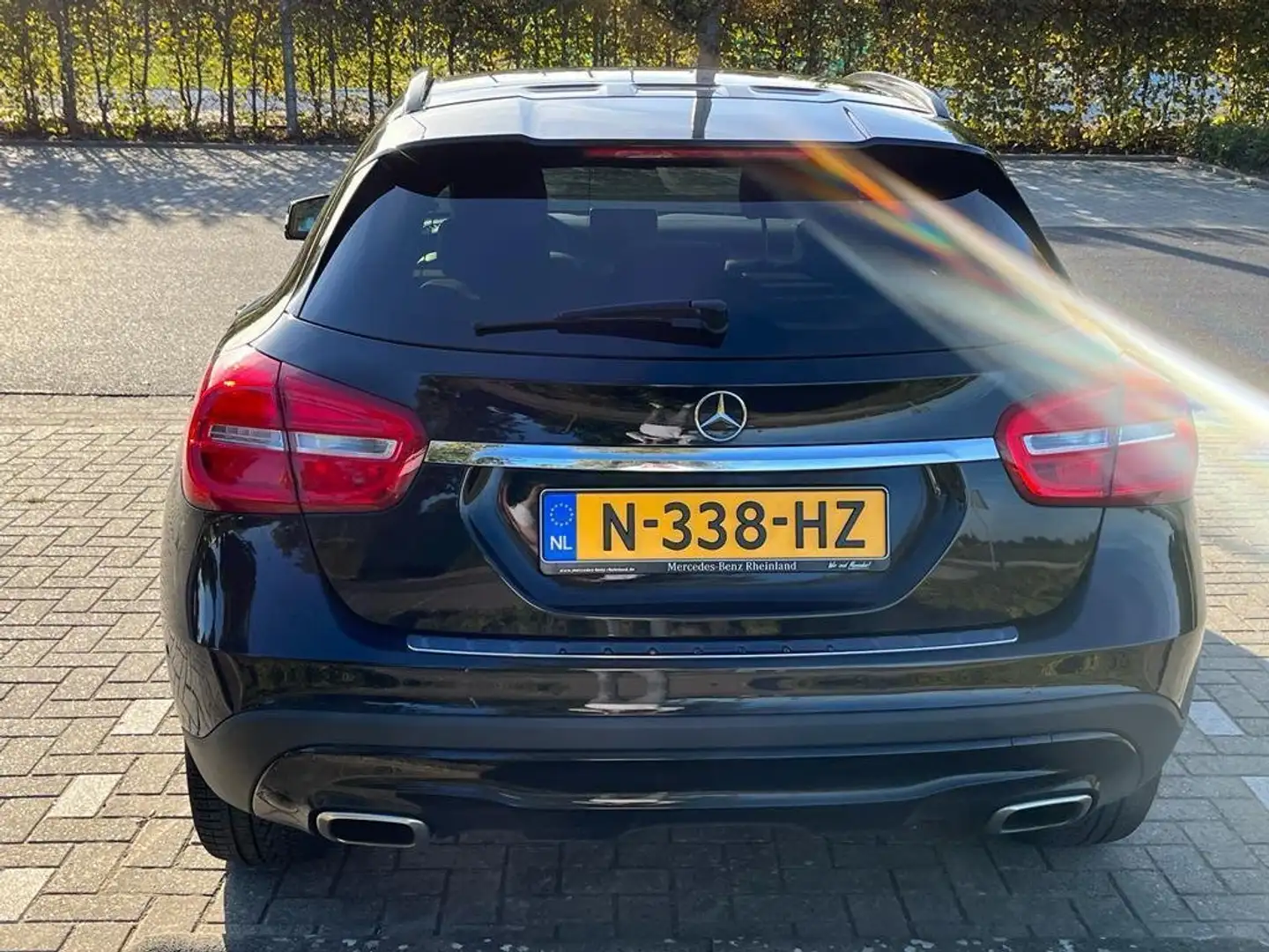 Mercedes-Benz GLA 200 GLA 200 7G-DCT AMG Line - 2