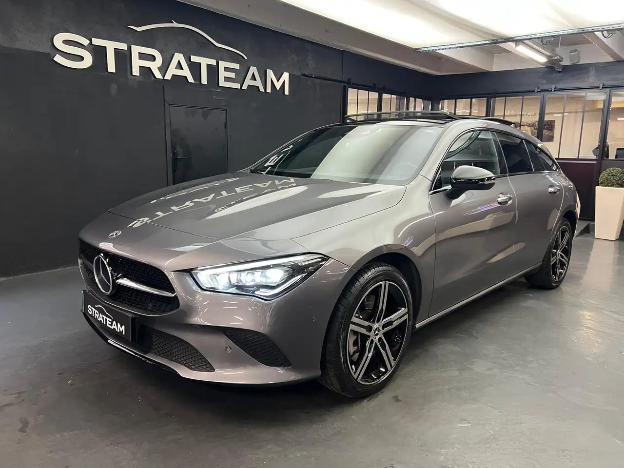 Mercedes-Benz CLA 250