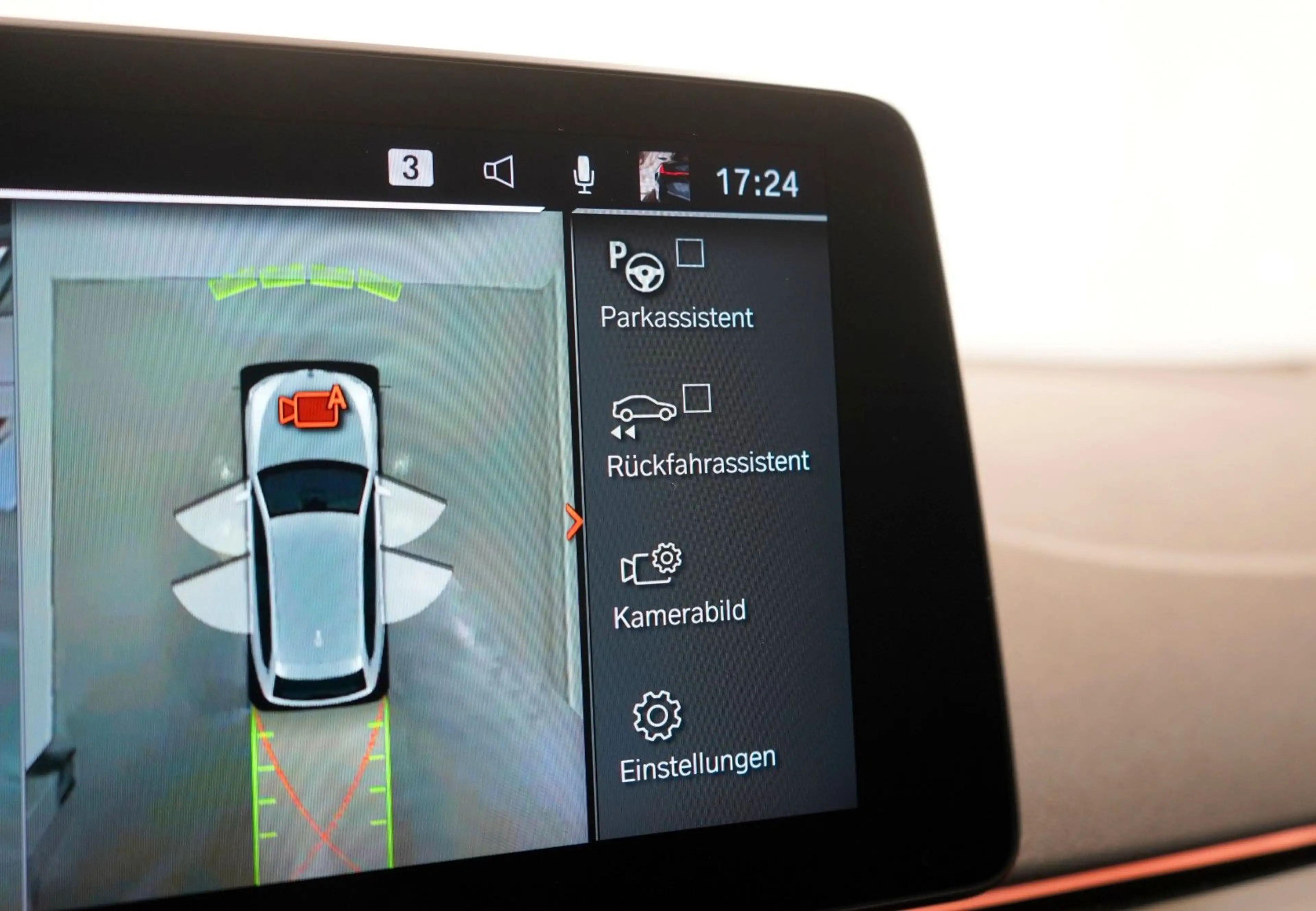 BMW 520 Touring *ACC*LASER*360°-KAM*AHK*HEADUP* — photo 15