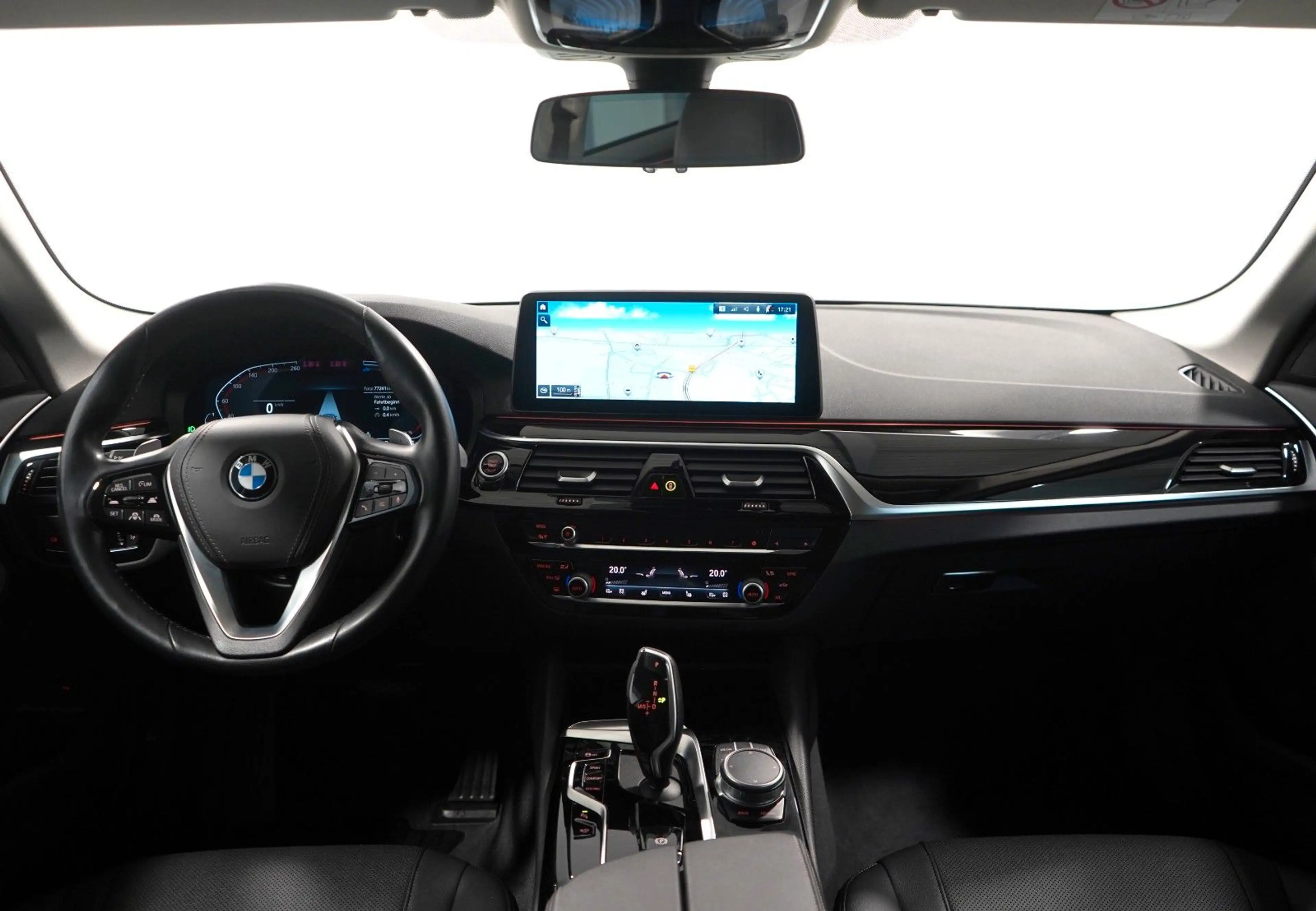 BMW 520 Touring *ACC*LASER*360°-KAM*AHK*HEADUP* — photo 12