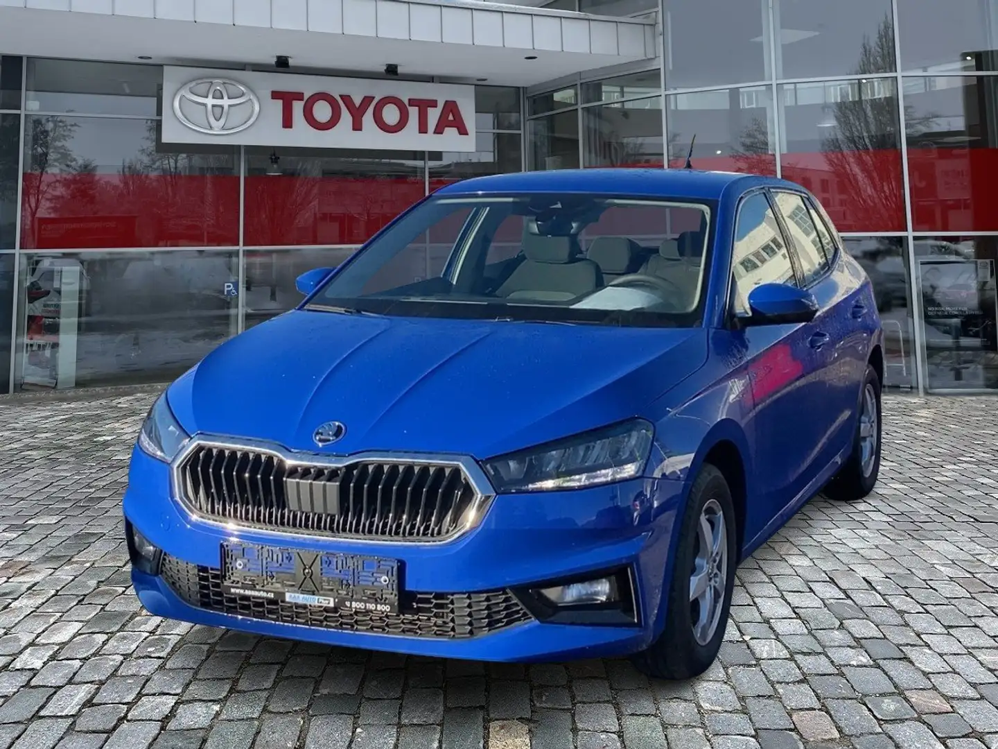 Skoda Fabia 1.0 TSI Ambition Gepflegter Kompaktwagen Blau - 1