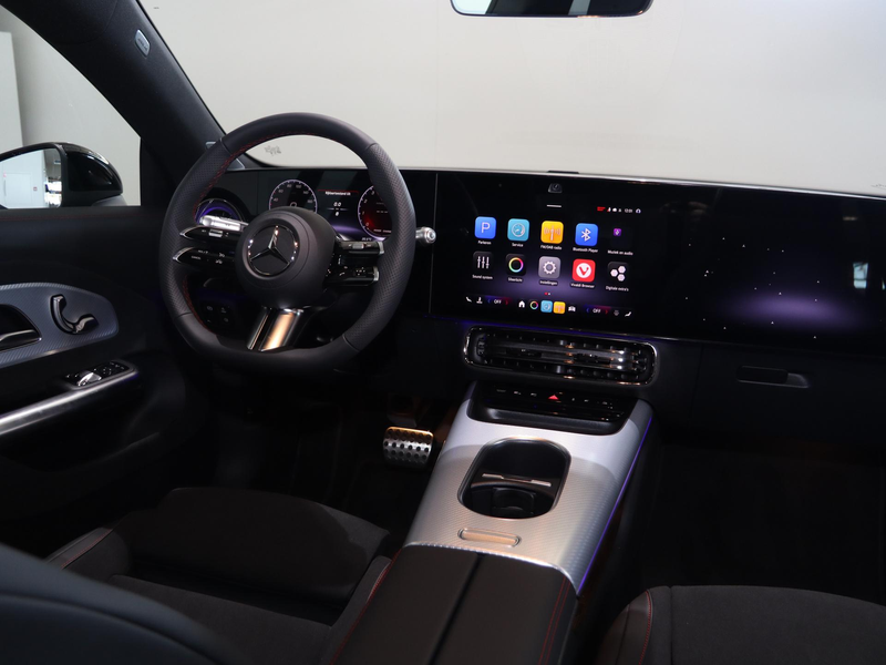 Mercedes-Benz CLA 180 Business Solution AMG |  Superscreen | Premium Pak — photo 9