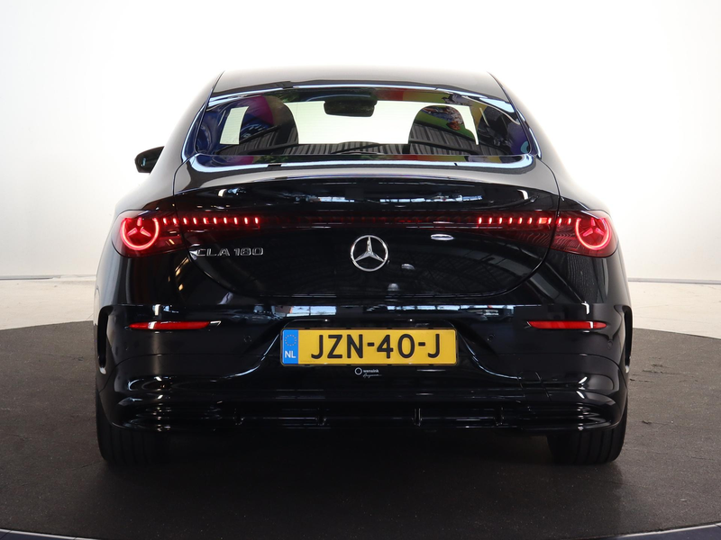 Mercedes-Benz CLA 180 Business Solution AMG |  Superscreen | Premium Pak — photo 4