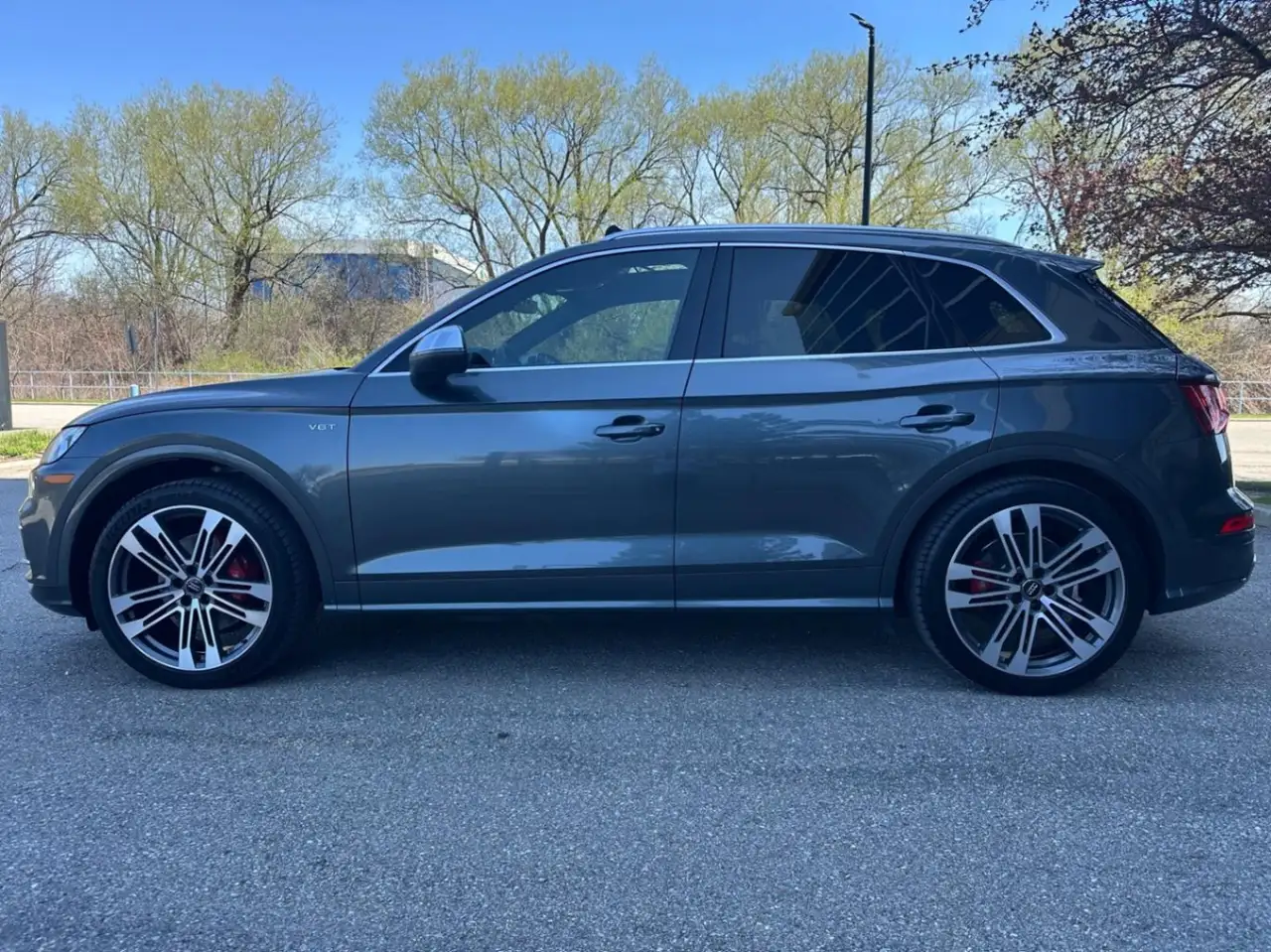 Audi SQ5 снимка Audi SQ5