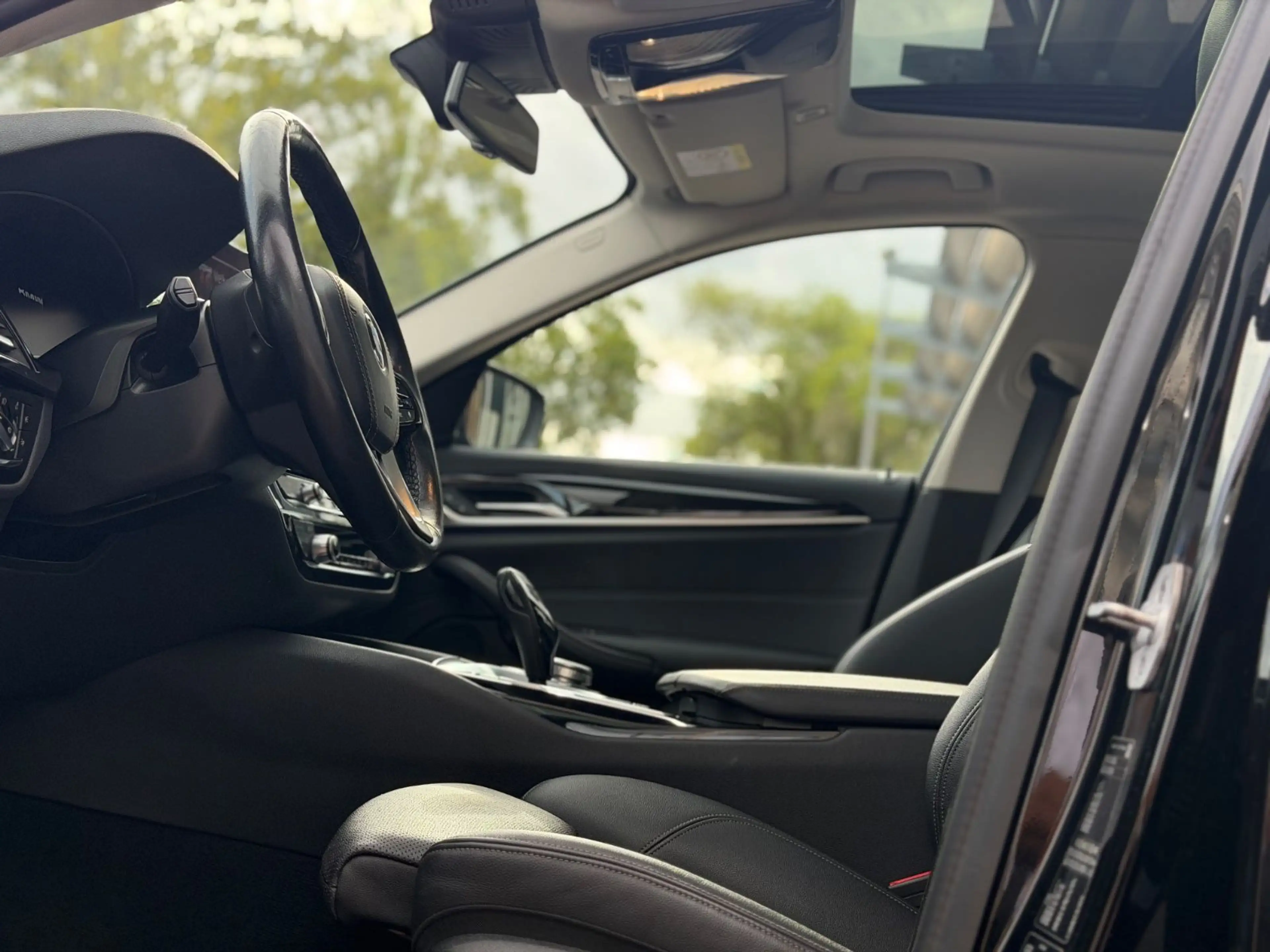 BMW 540 d xDrive Sport Line PANO/AMBI/AHK/KAM — photo 14