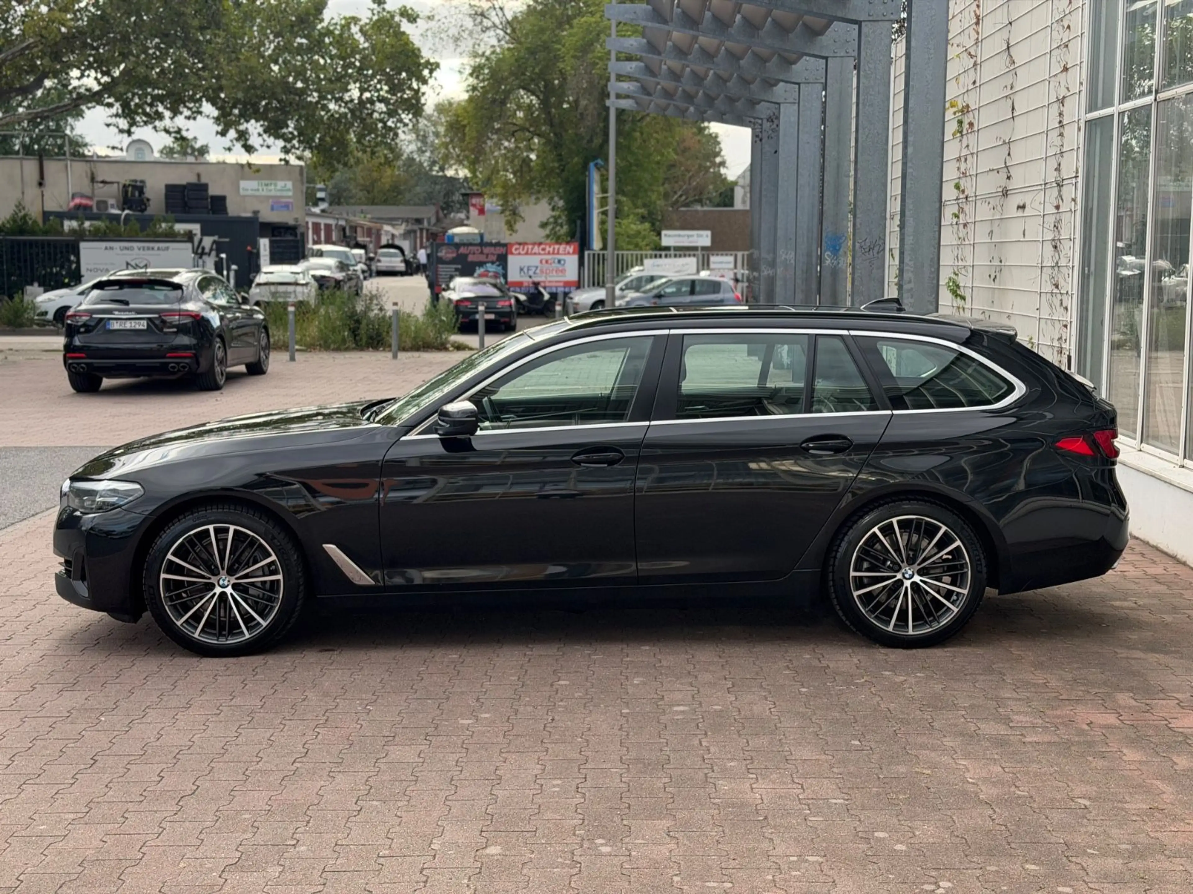 BMW 540 d xDrive Sport Line PANO/AMBI/AHK/KAM — photo 8