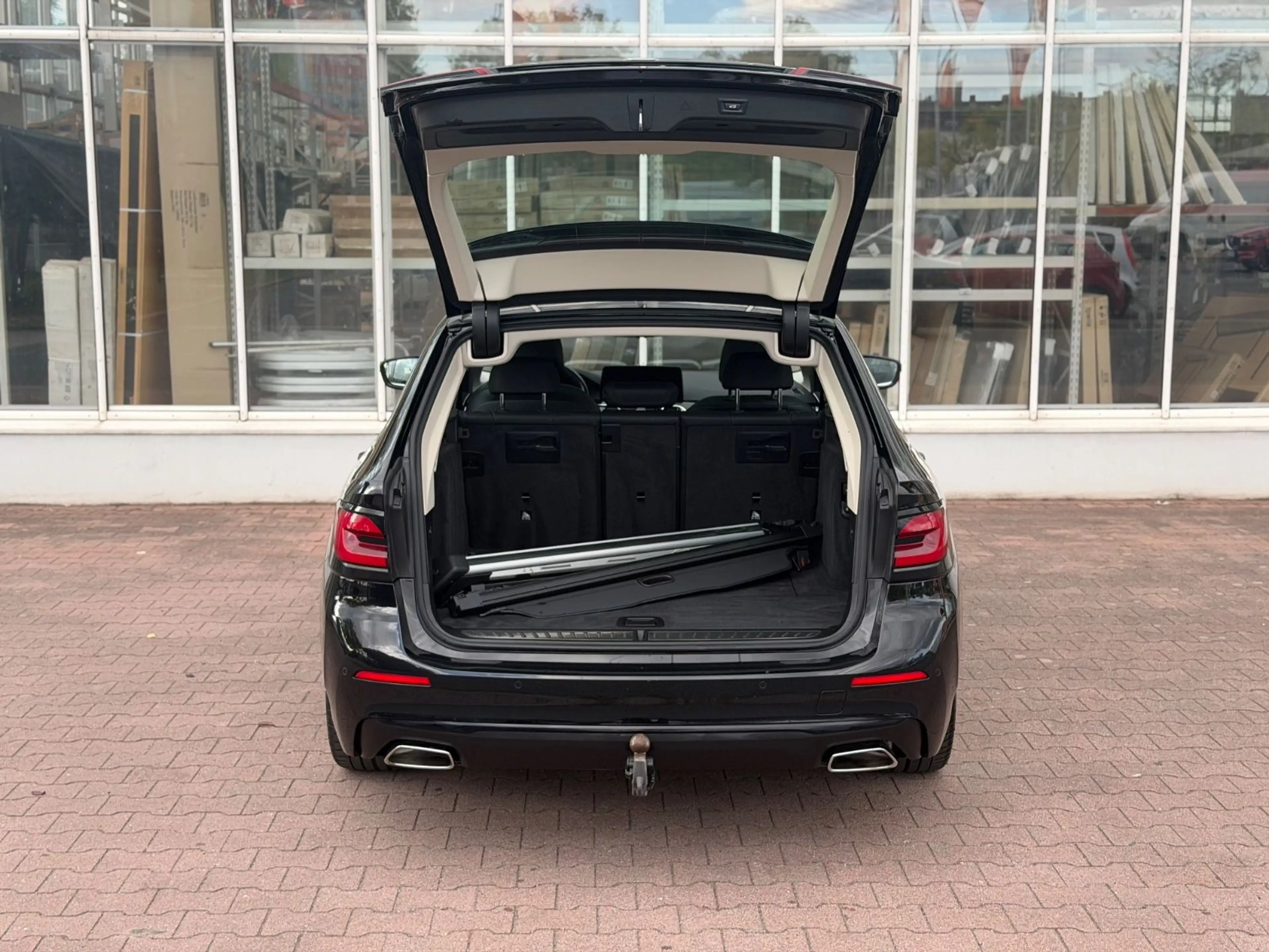 BMW 540 d xDrive Sport Line PANO/AMBI/AHK/KAM — photo 9