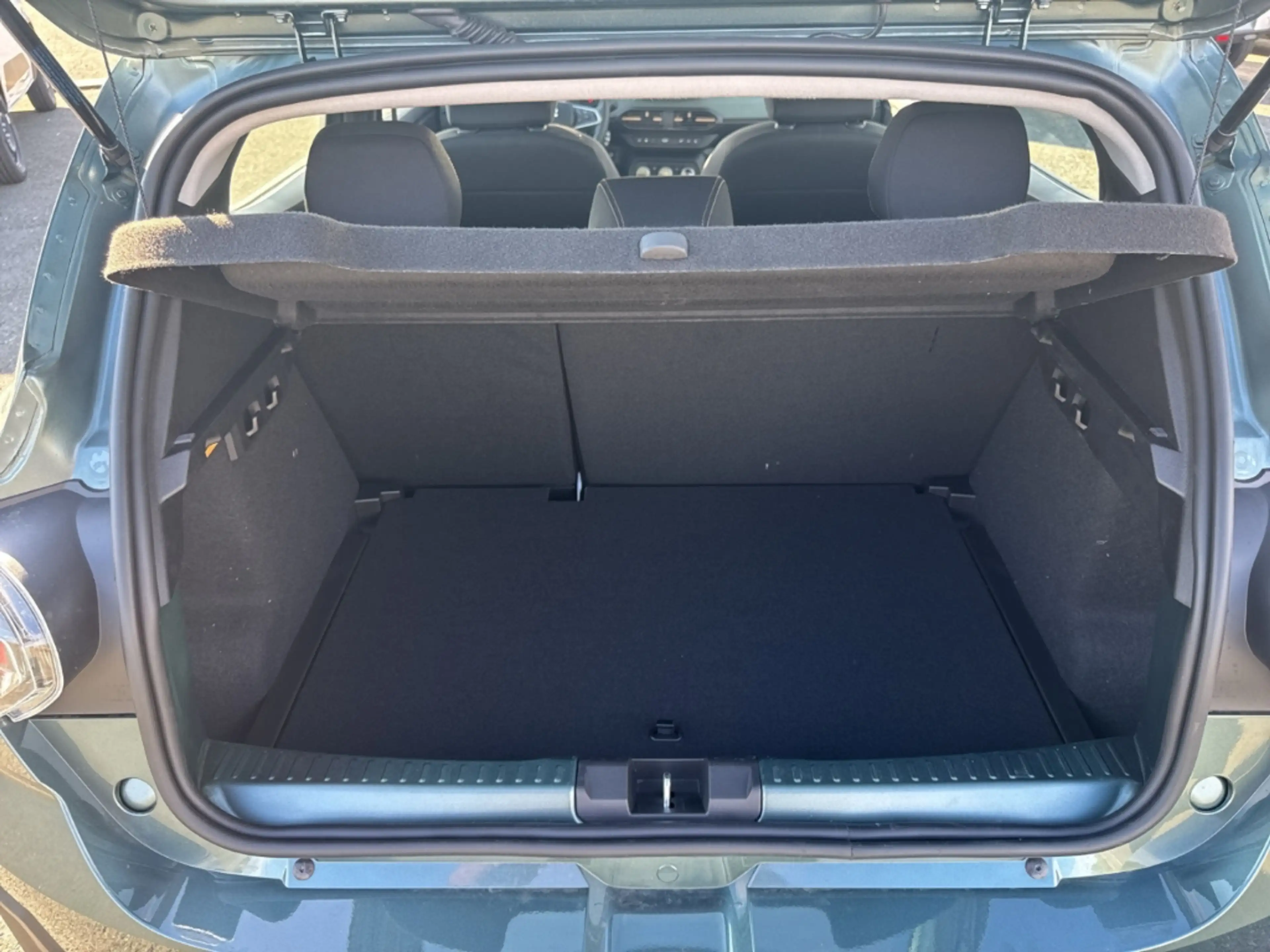 Dacia Sandero STEPWAY EXTREME TCe 110 SHZ+PDC+KAMERA — photo 12