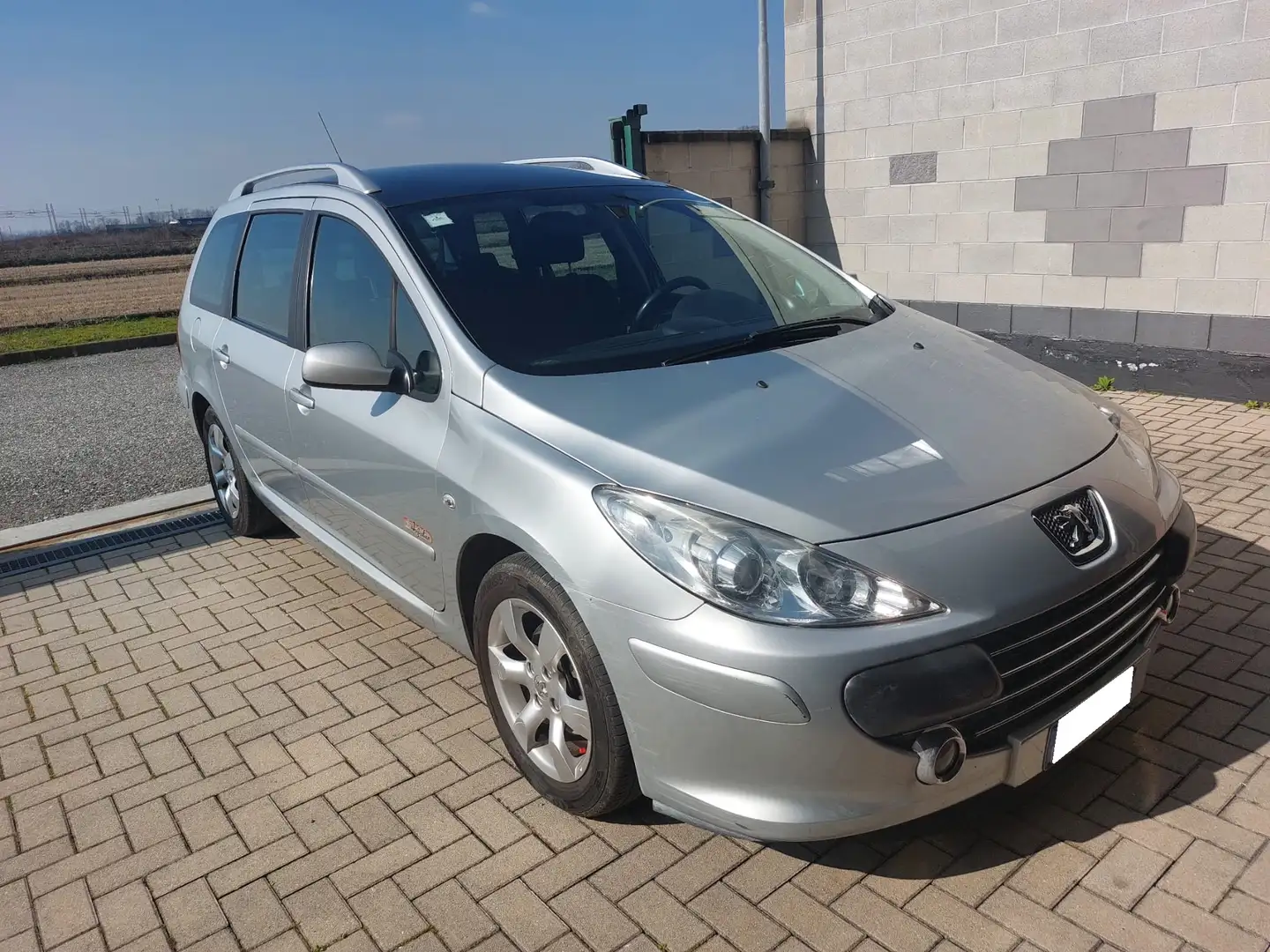 Peugeot 307 307 SW 1.6 hdi 16v Australian Silber - 1