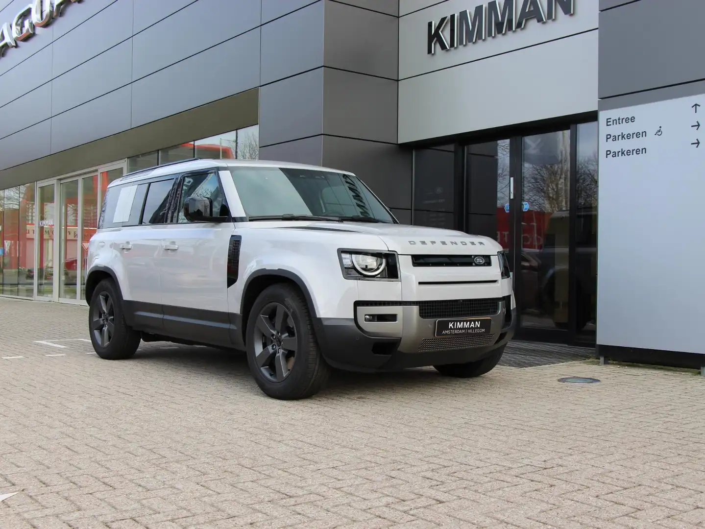 Land Rover Defender 110 P300e 110 S | Schuif / Kanteldak | Cold Climat Grau - 2