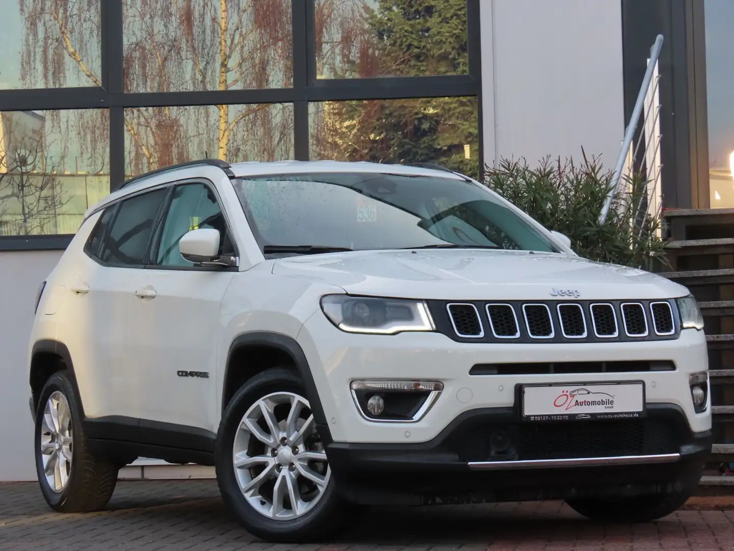 Jeep Compass 1.3 T-GDI I4 Autom. Leder PDC Kamera Blanc - 1