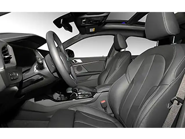 BMW 2 Series view 5