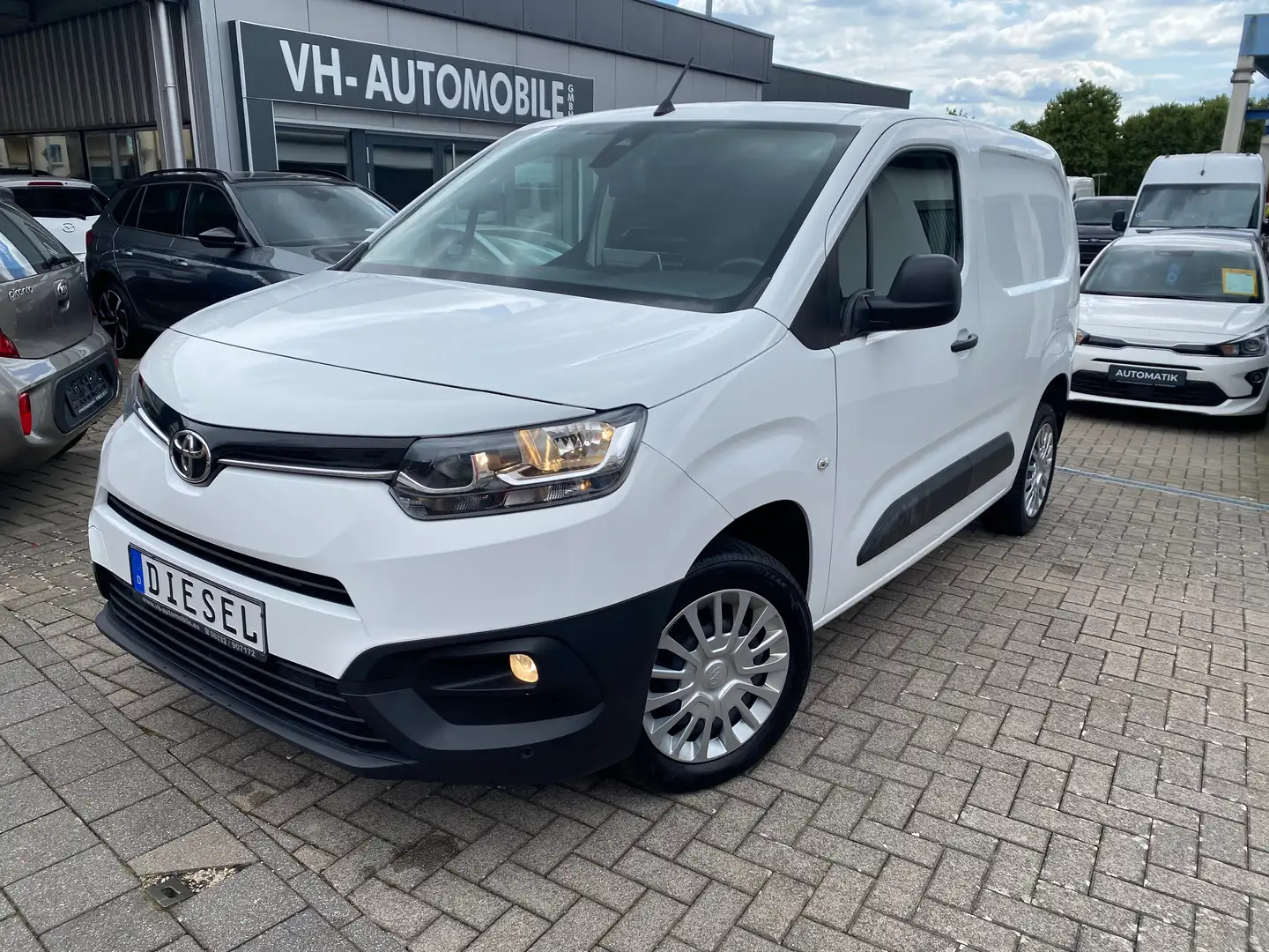 Toyota Proace City L1*KLIMA*PDC vo&hi&KAMERA*NSW*Mirror Link*Sitzhz Bianco - 1