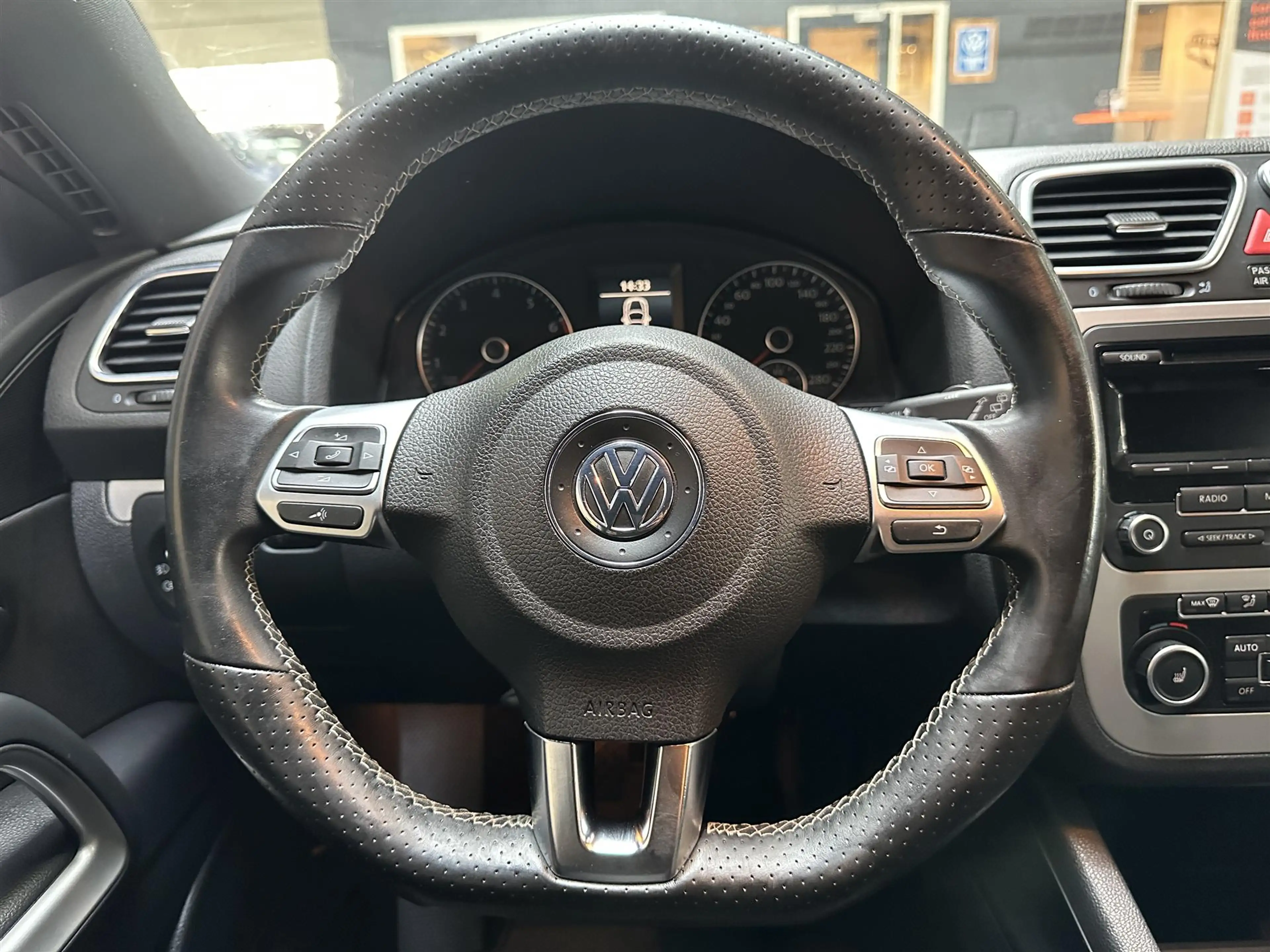 Volkswagen Scirocco 1.4 TSI 122PK Match Xenon Clima Stuurbediening — photo 15