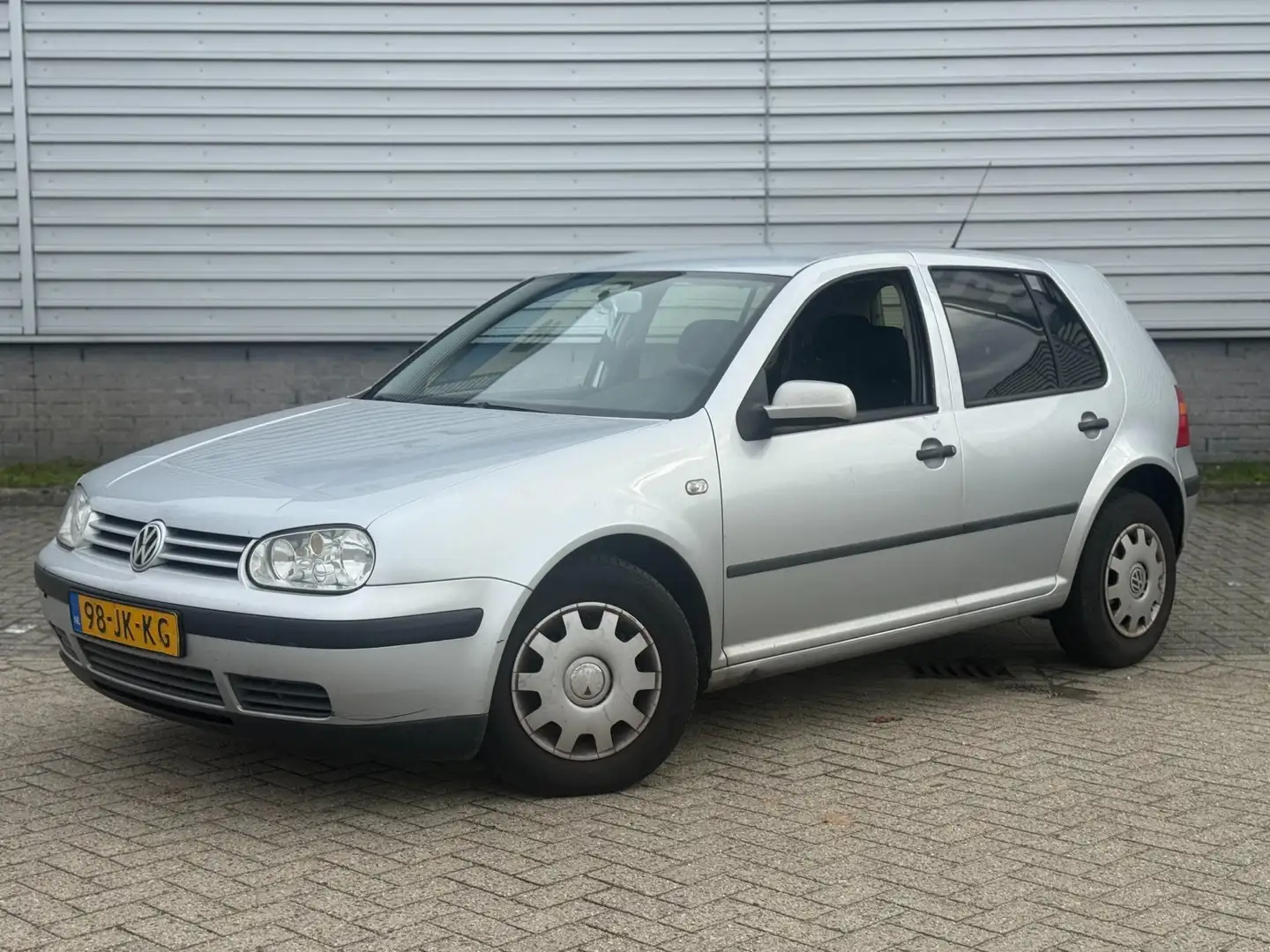Volkswagen Golf 1.6-16V (INRUILKOOPJE) Gris - 1