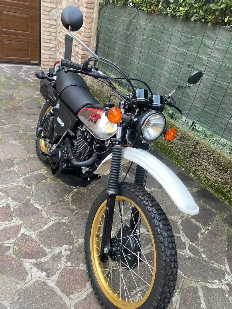 Yamaha XT 500 Negro - 1