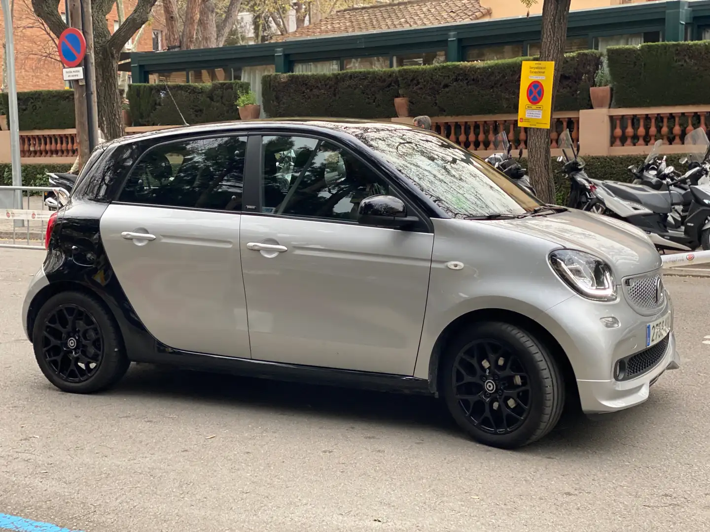 smart forFour Forfour Passion 90CV Plateado - 2
