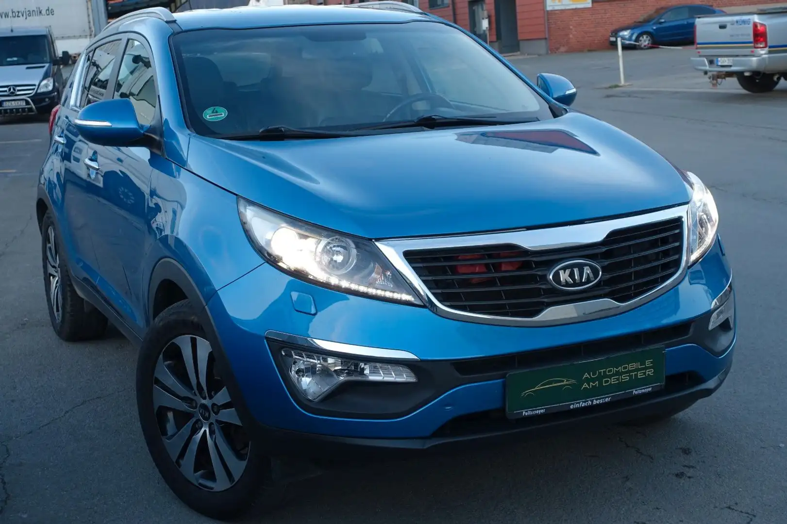 Kia Sportage Spirit 2WD*LED*XENON*NAVI*SHZ*PDC*LEDER Blau - 2