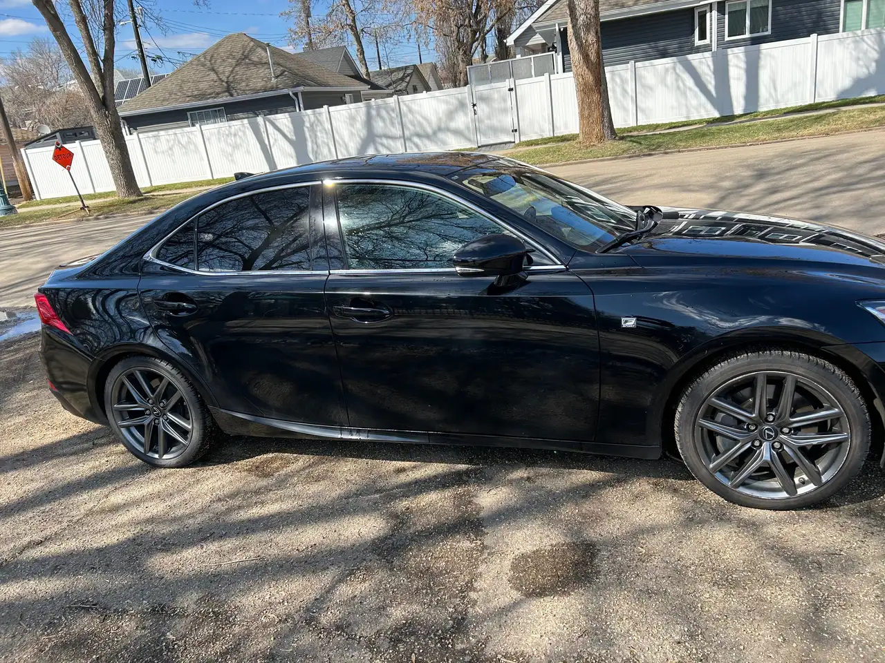 Lexus IS снимка Lexus IS