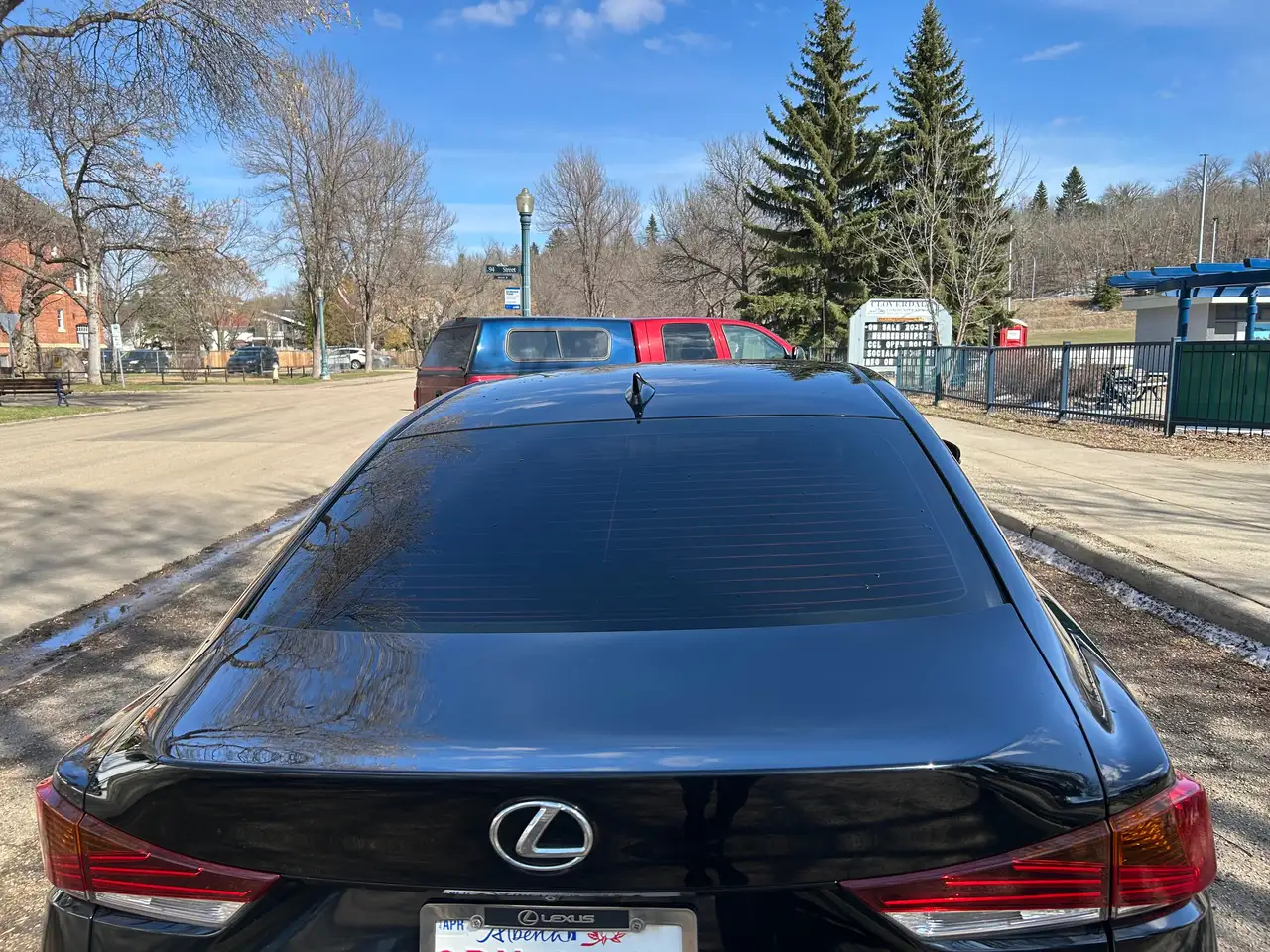 Lexus IS снимка Lexus IS