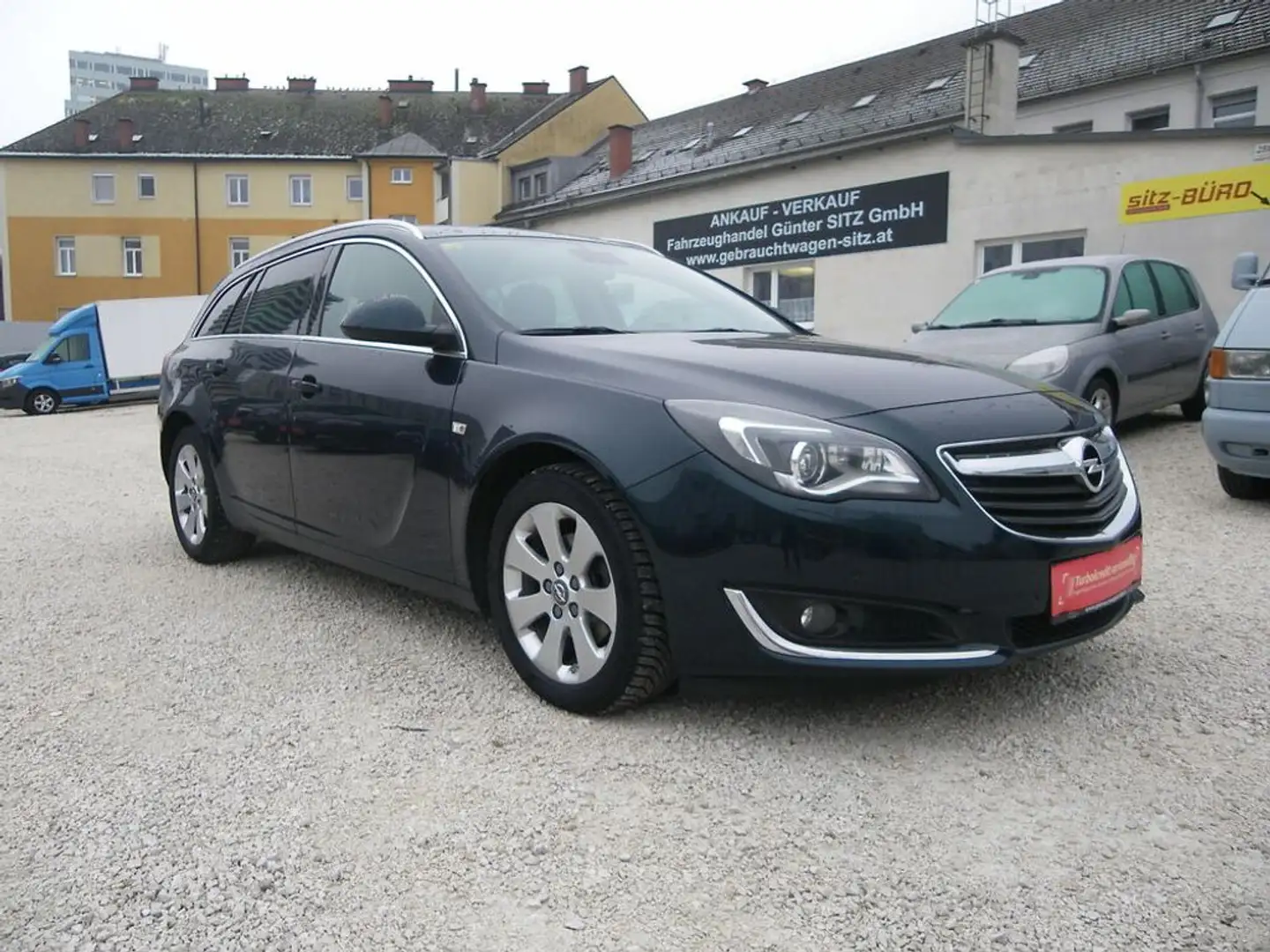 Opel Insignia ST Cosmo SW 1,6 CDTI DPF Groen - 2