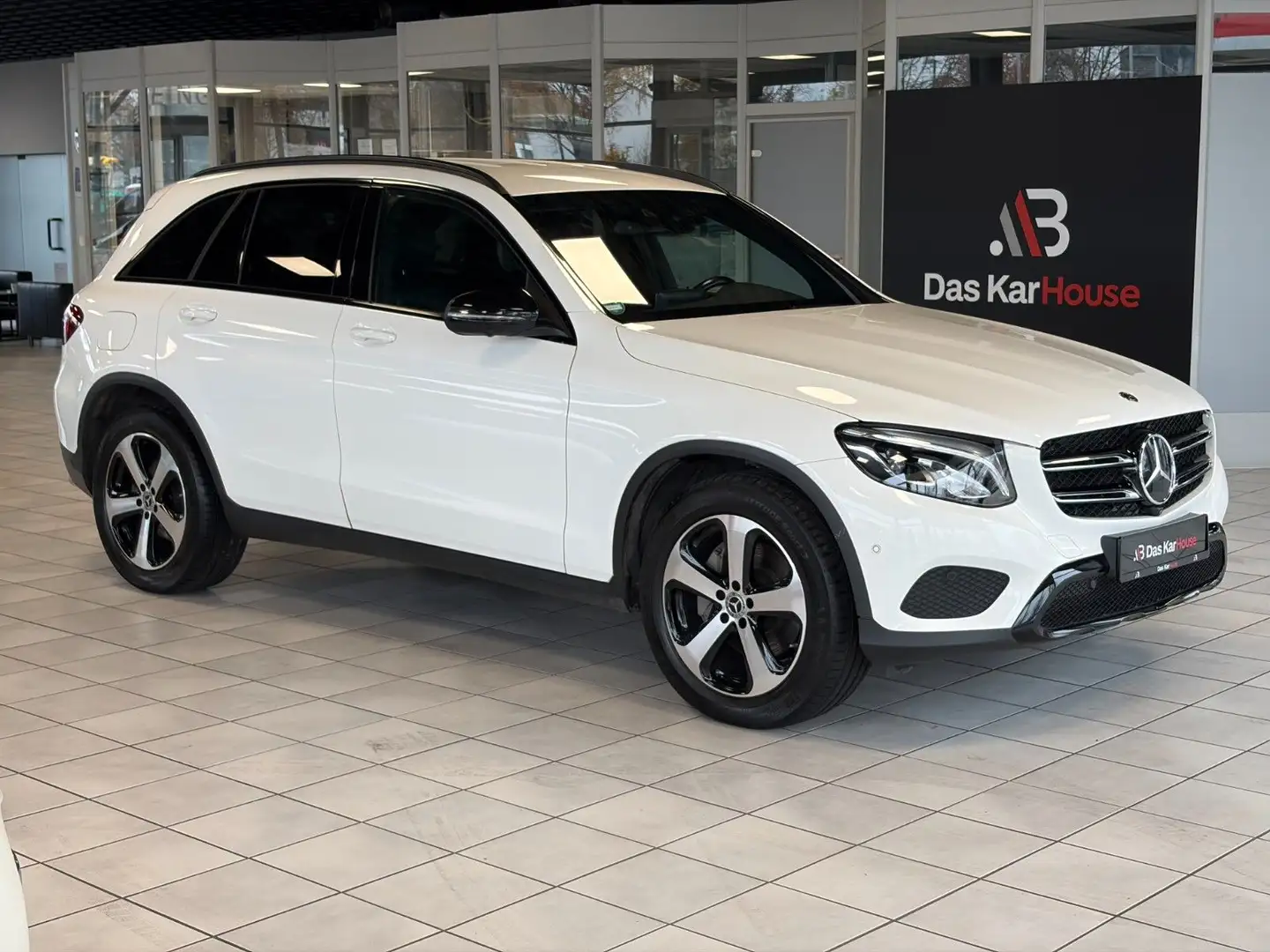 Mercedes-Benz GLC 250 4Matic Exclusive · AHK · ACC · 360 Night Blanc - 1