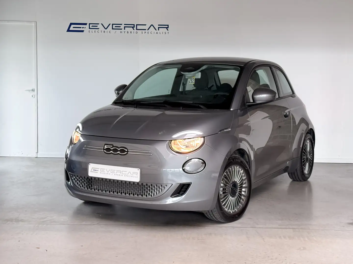 Fiat 500 e-500 42 kWh Icon Grijs - 1