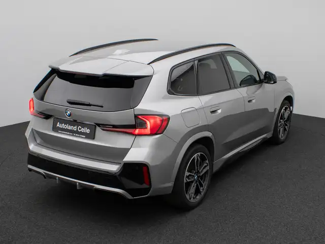 BMW X1 view 7